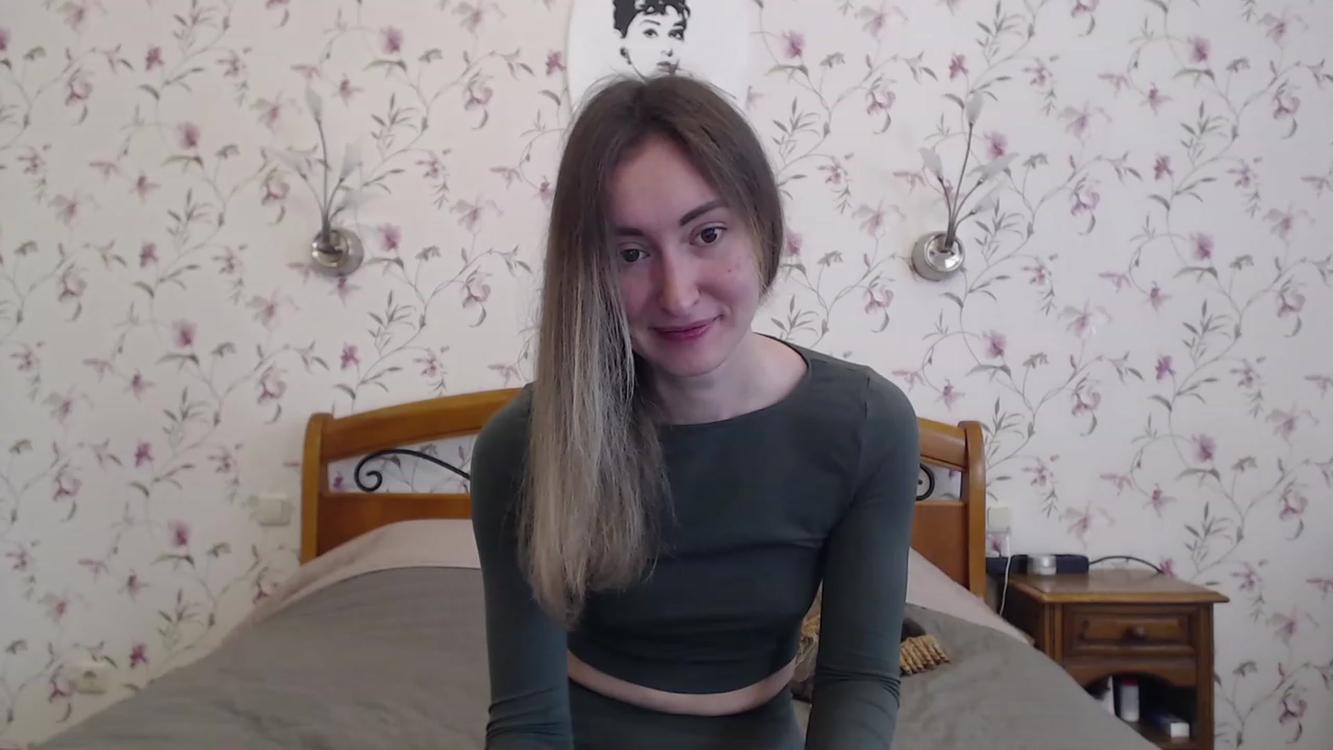 Gallery image thumbnail from Veronica_4u's myfreecams stream on, 05/25/2023, 17:06 image 1 of 20