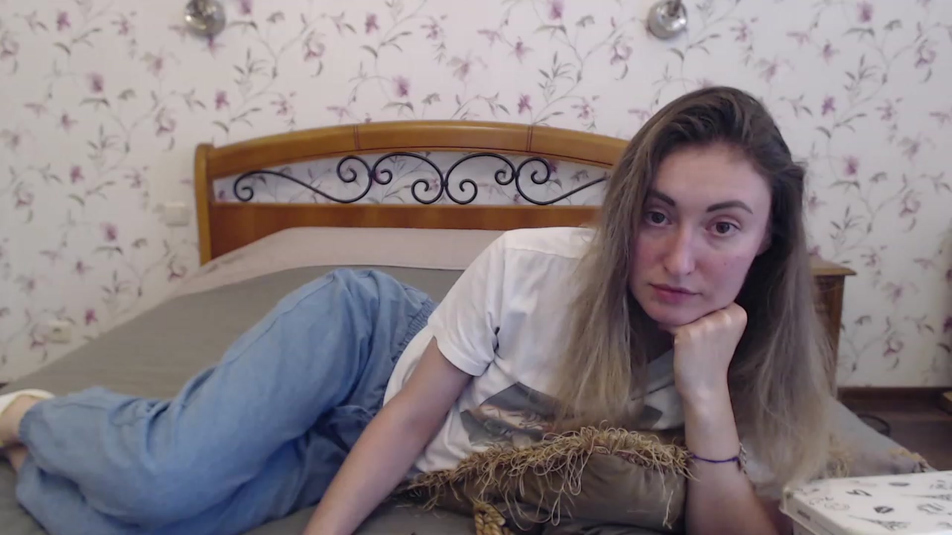 Gallery image thumbnail from Veronica_4u's myfreecams stream on, 05/26/2023, 16:44 image 10 of 20
