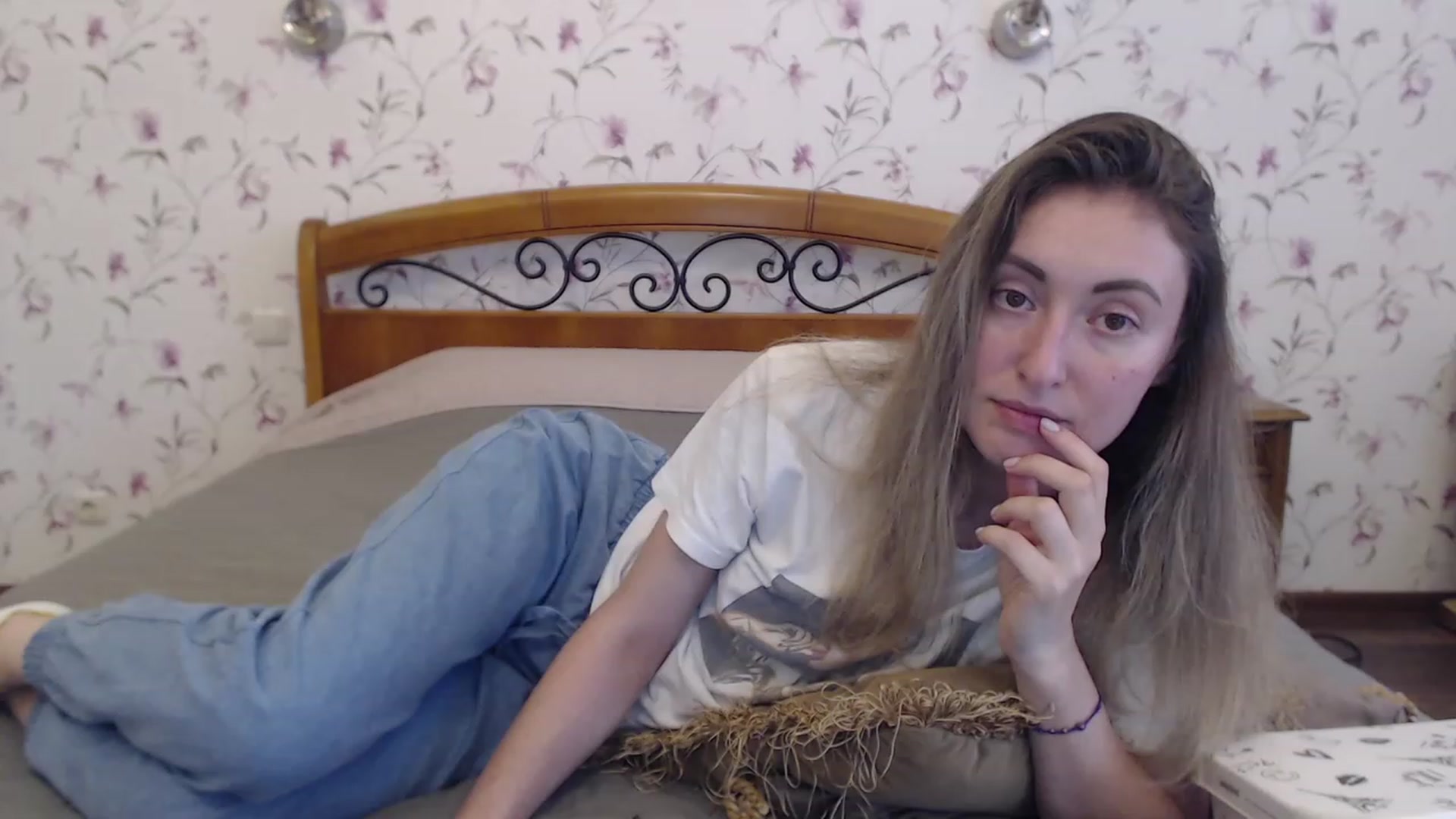 Gallery image thumbnail from Veronica_4u's myfreecams stream on, 05/26/2023, 16:44 image 1 of 20