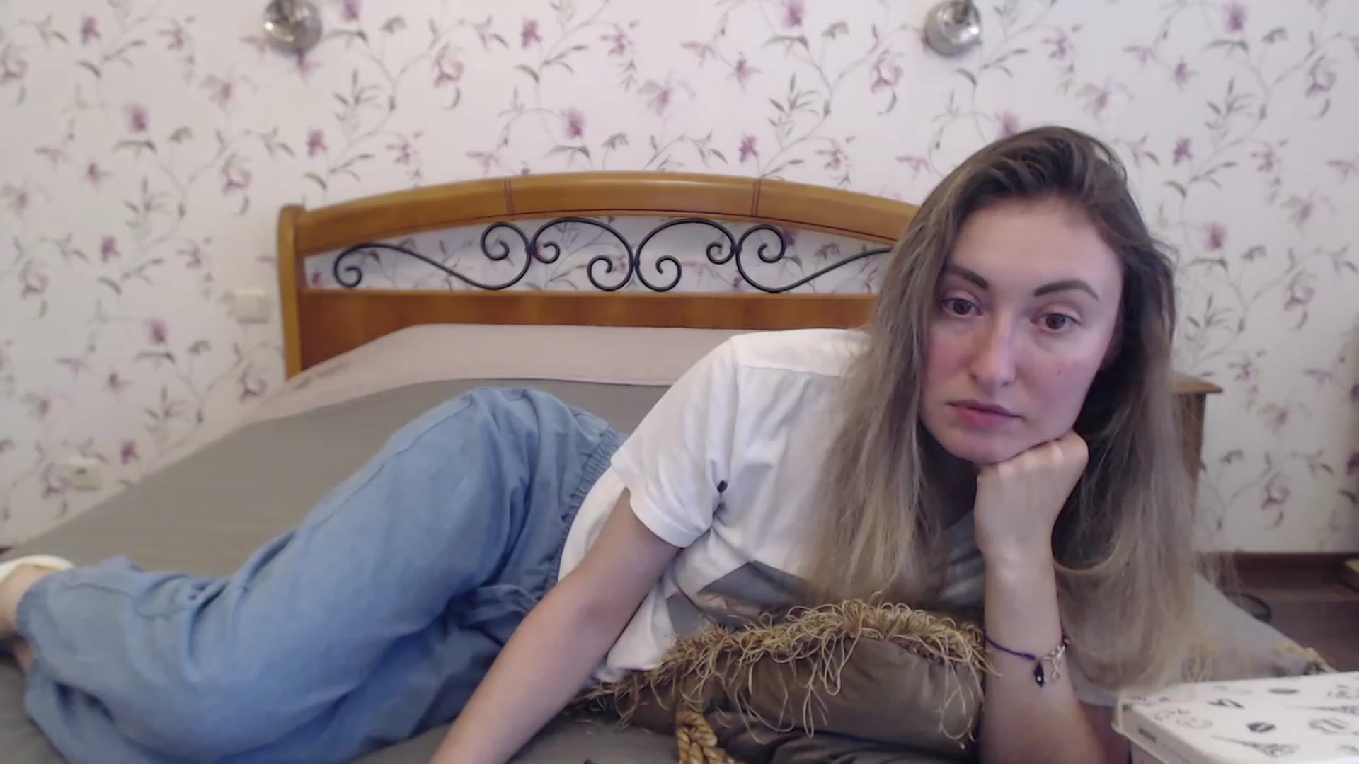 Gallery image thumbnail from Veronica_4u's myfreecams stream on, 05/26/2023, 16:44 image 12 of 20