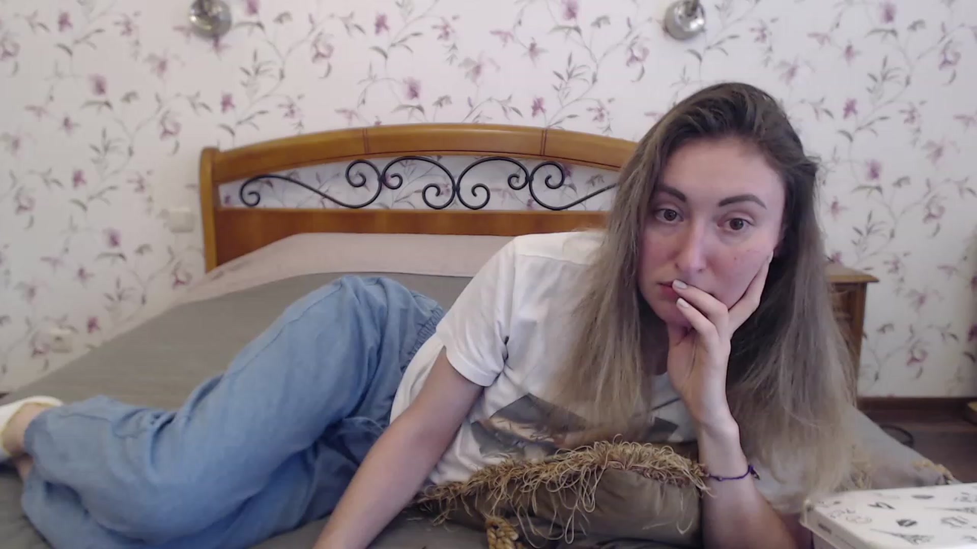 Gallery image thumbnail from Veronica_4u's myfreecams stream on, 05/26/2023, 16:44 image 6 of 20