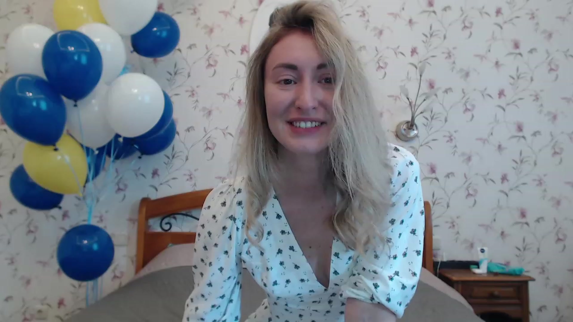 Gallery image thumbnail from Veronica_4u's myfreecams stream on, 06/06/2023, 05:46 image 11 of 20