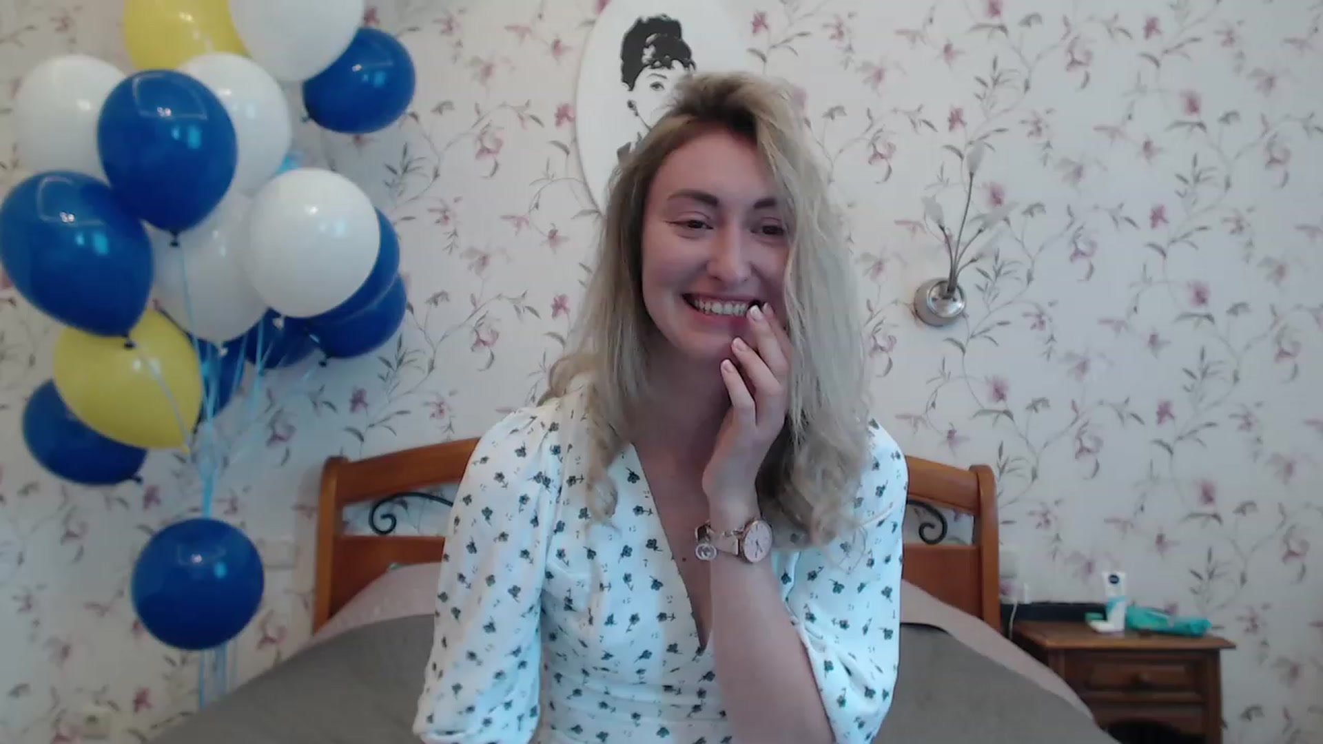 Gallery image thumbnail from Veronica_4u's myfreecams stream on, 06/06/2023, 05:46 image 17 of 20