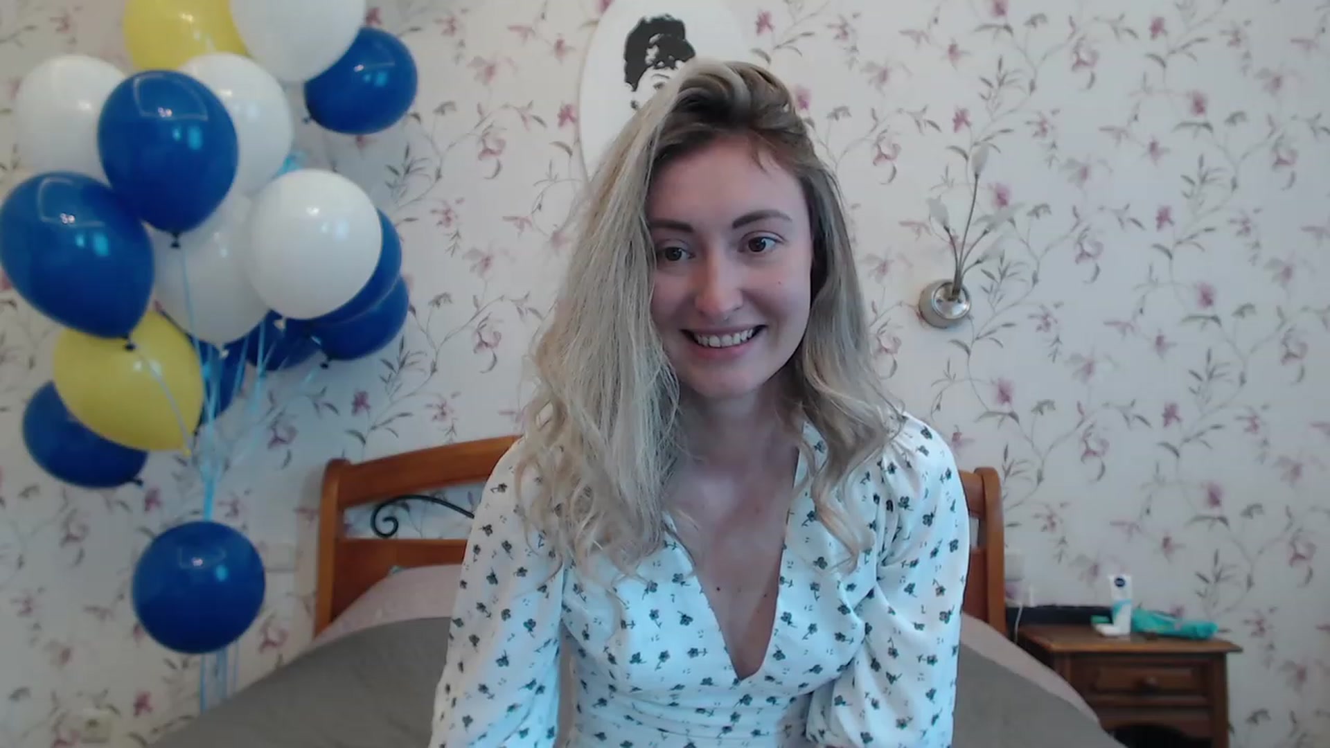 Gallery image thumbnail from Veronica_4u's myfreecams stream on, 06/06/2023, 05:46 image 19 of 20
