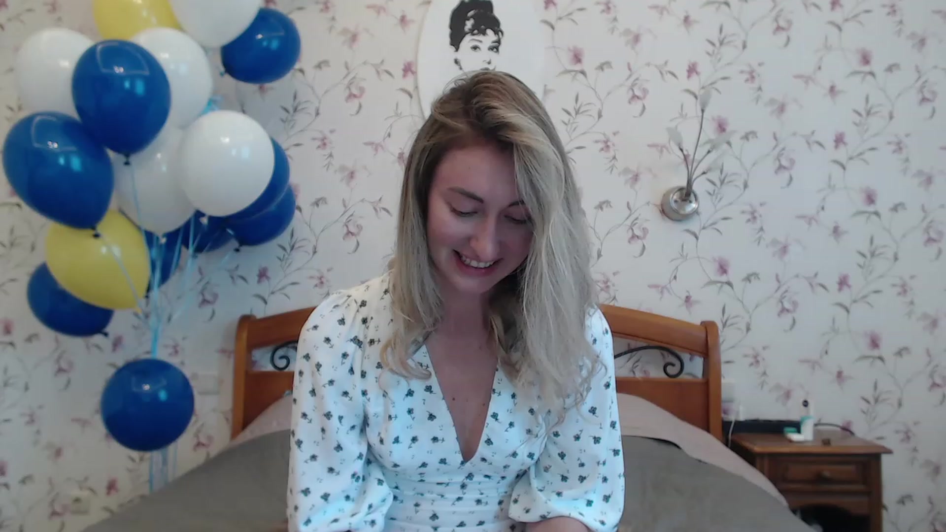 Gallery image thumbnail from Veronica_4u's myfreecams stream on, 06/06/2023, 07:42 image 7 of 20