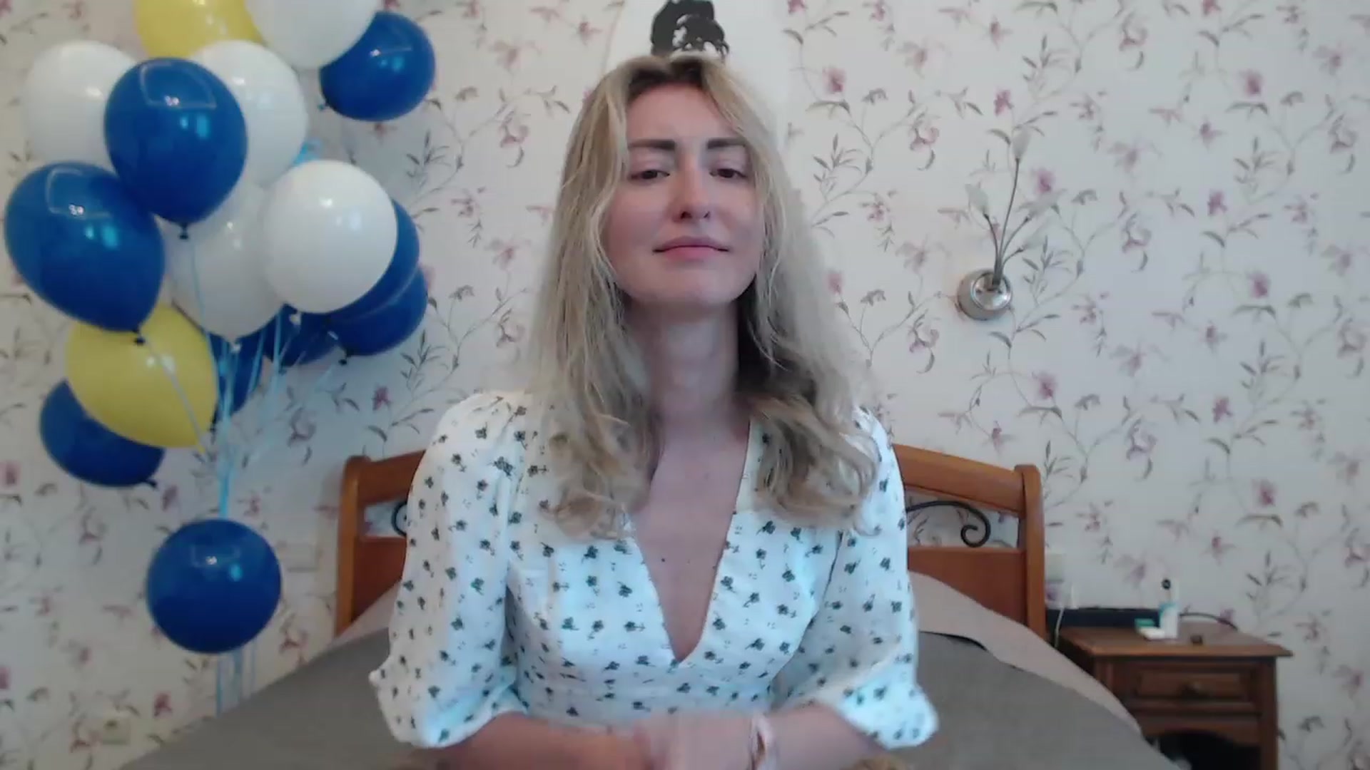 Gallery image thumbnail from Veronica_4u's myfreecams stream on, 06/06/2023, 07:42 image 16 of 20