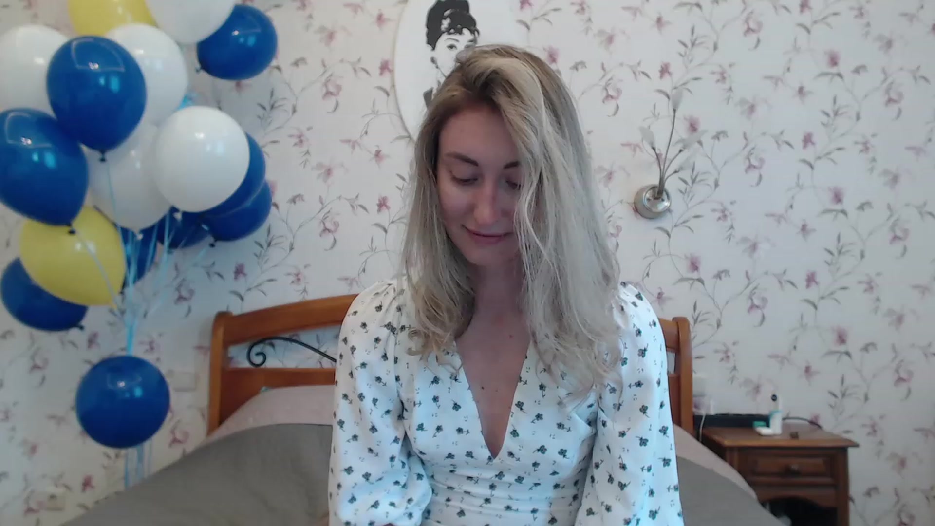 Gallery image thumbnail from Veronica_4u's myfreecams stream on, 06/06/2023, 07:42 image 1 of 20