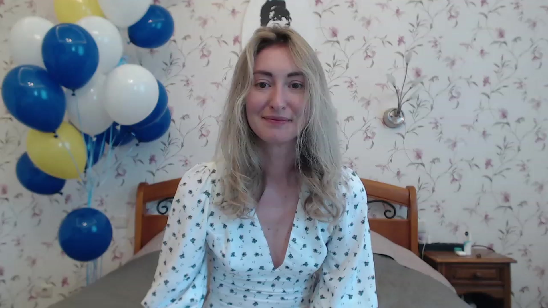 Gallery image thumbnail from Veronica_4u's myfreecams stream on, 06/06/2023, 07:42 image 15 of 20