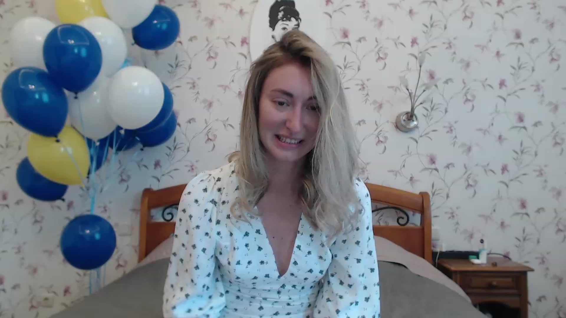 Gallery image thumbnail from Veronica_4u's myfreecams stream on, 06/06/2023, 07:42 image 10 of 20