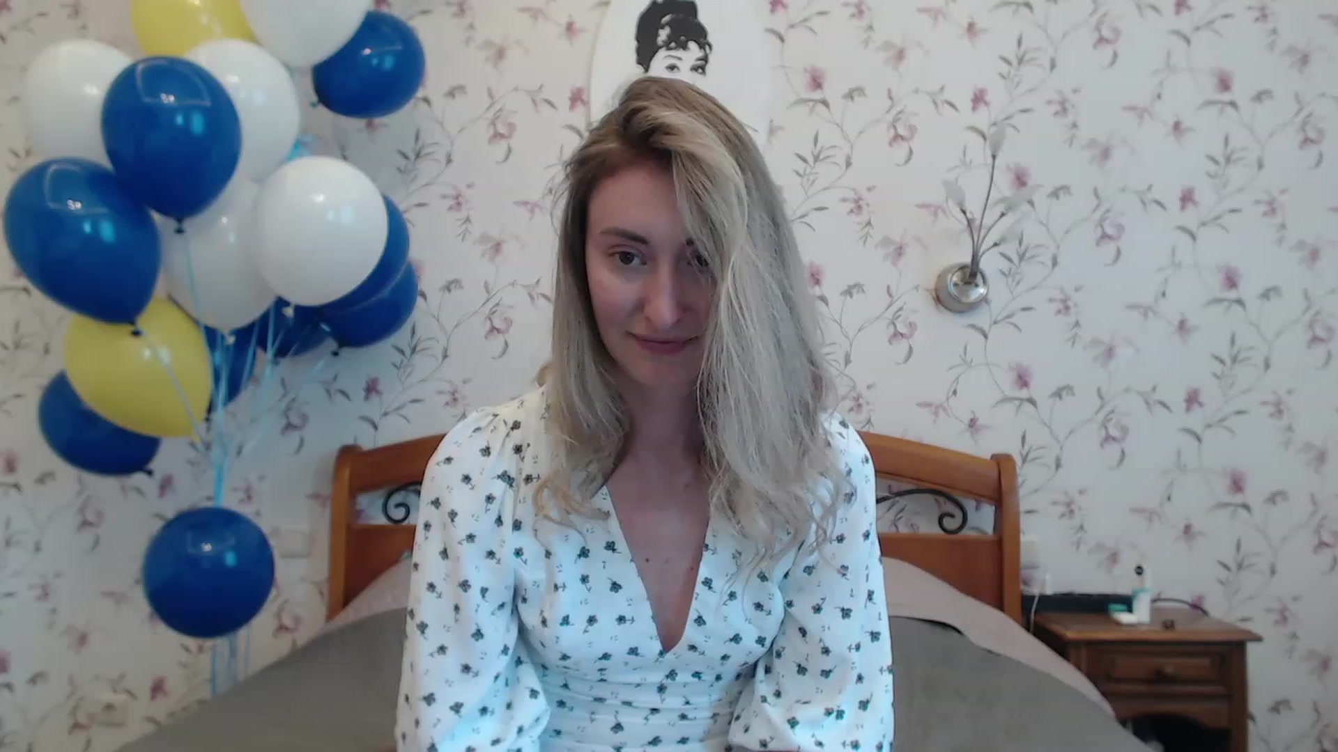 Gallery image thumbnail from Veronica_4u's myfreecams stream on, 06/06/2023, 07:42 image 9 of 20