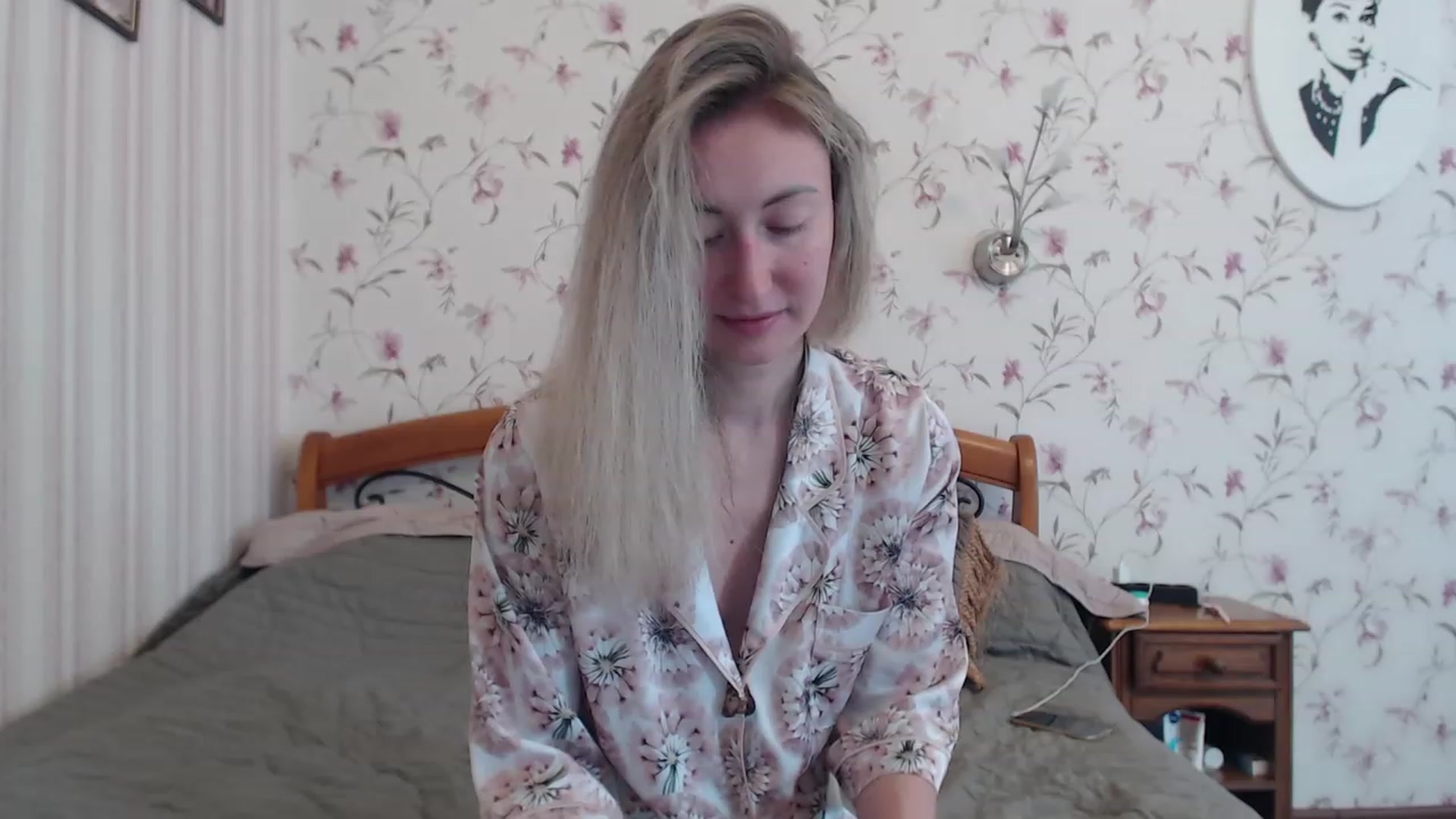 Gallery image thumbnail from Veronica_4u's myfreecams stream on, 06/11/2023, 06:16 image 8 of 20