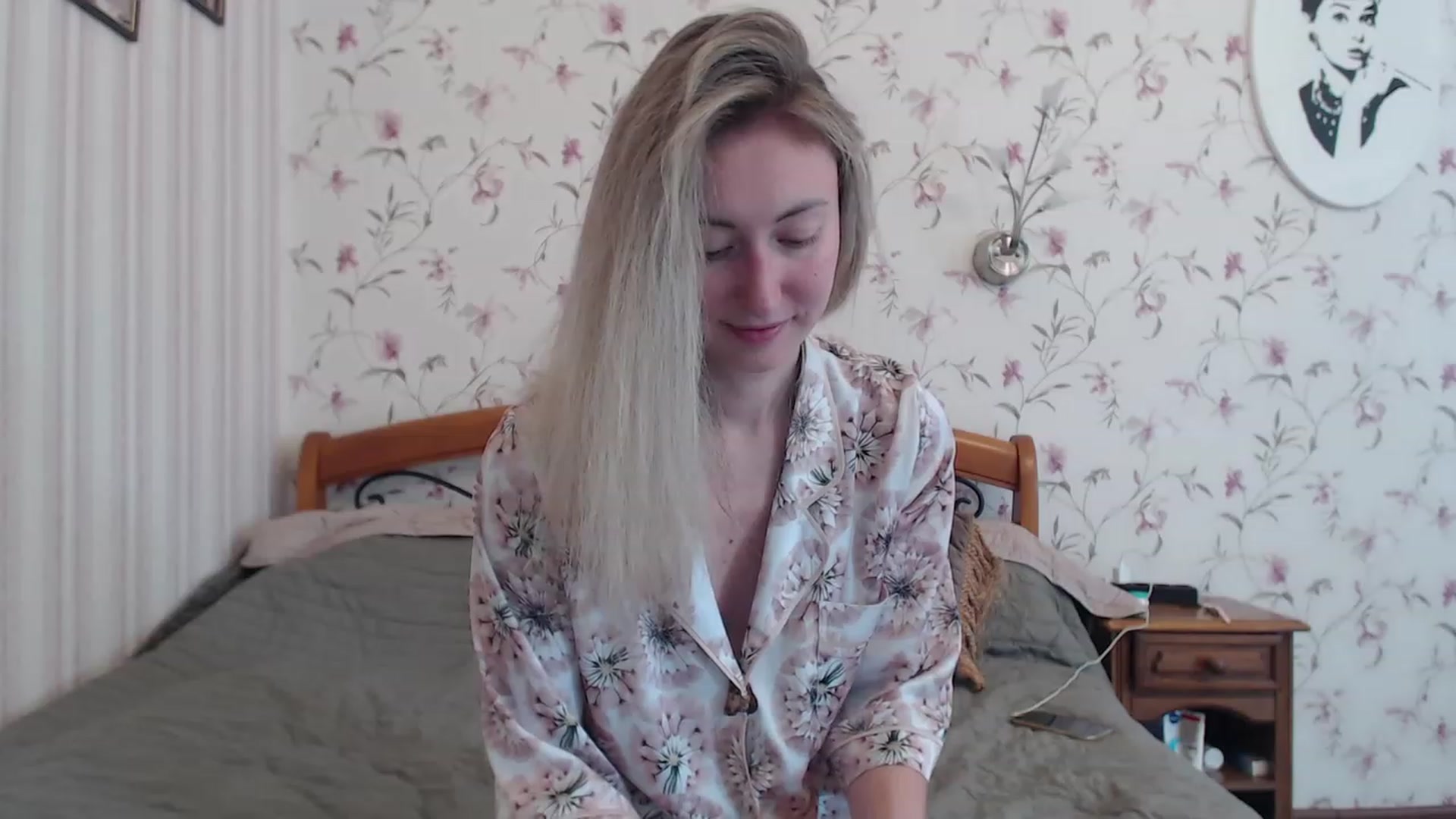 Gallery image thumbnail from Veronica_4u's myfreecams stream on, 06/11/2023, 06:16 image 6 of 20