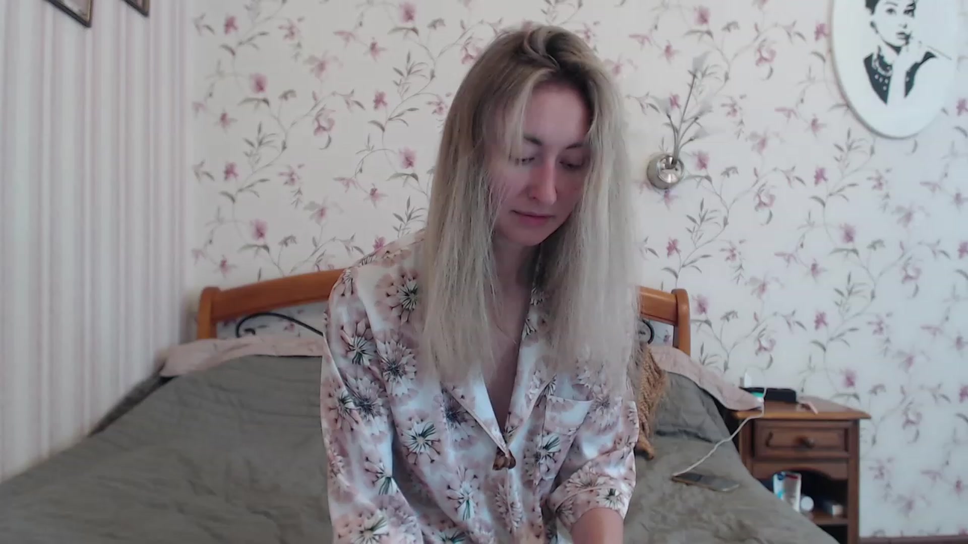 Gallery image thumbnail from Veronica_4u's myfreecams stream on, 06/11/2023, 06:16 image 19 of 20