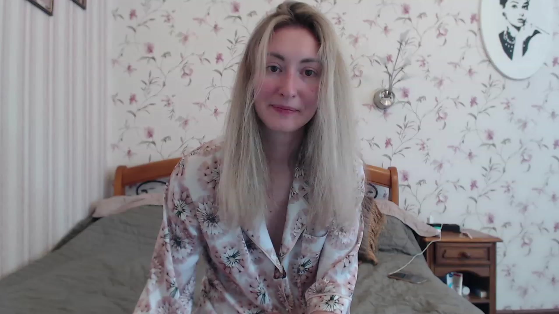 Gallery image thumbnail from Veronica_4u's myfreecams stream on, 06/11/2023, 06:16 image 17 of 20