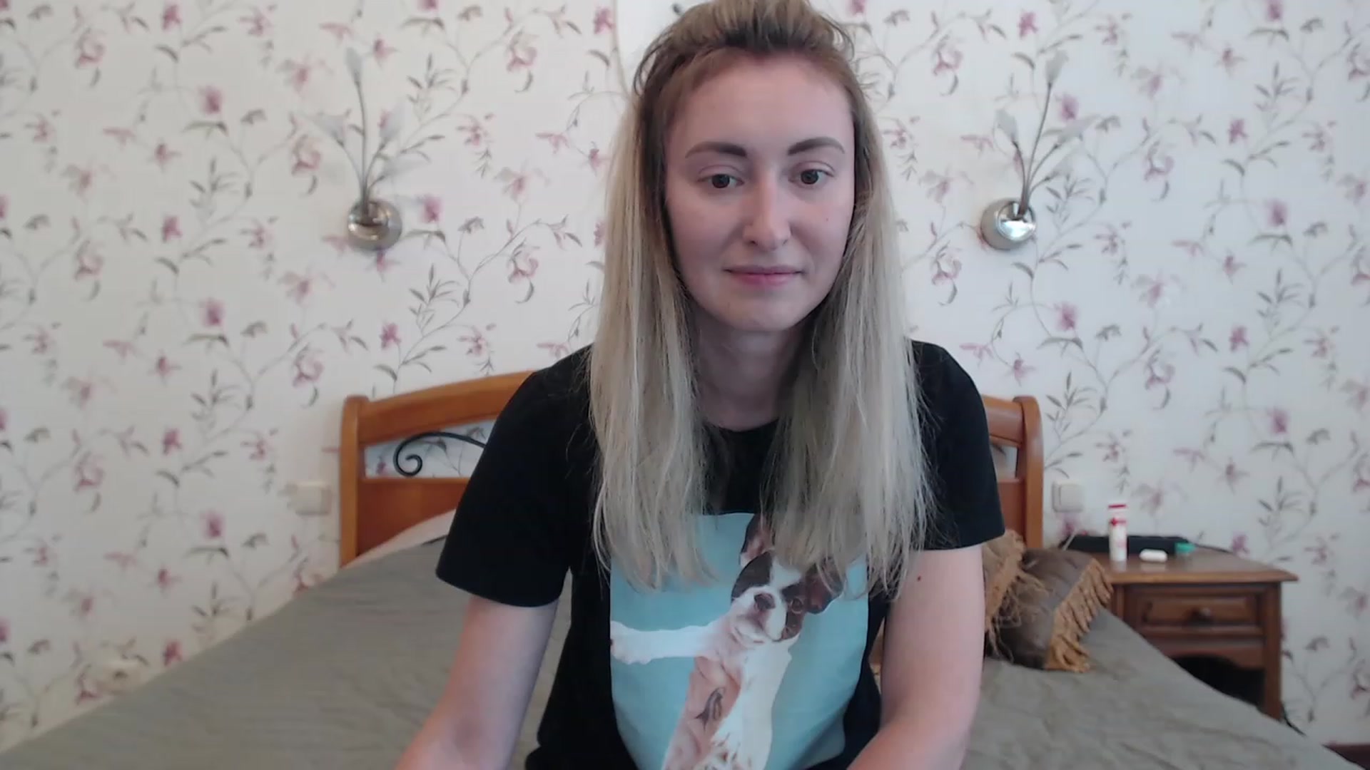 Gallery image thumbnail from Veronica_4u's myfreecams stream on, 06/14/2023, 15:25 image 18 of 20