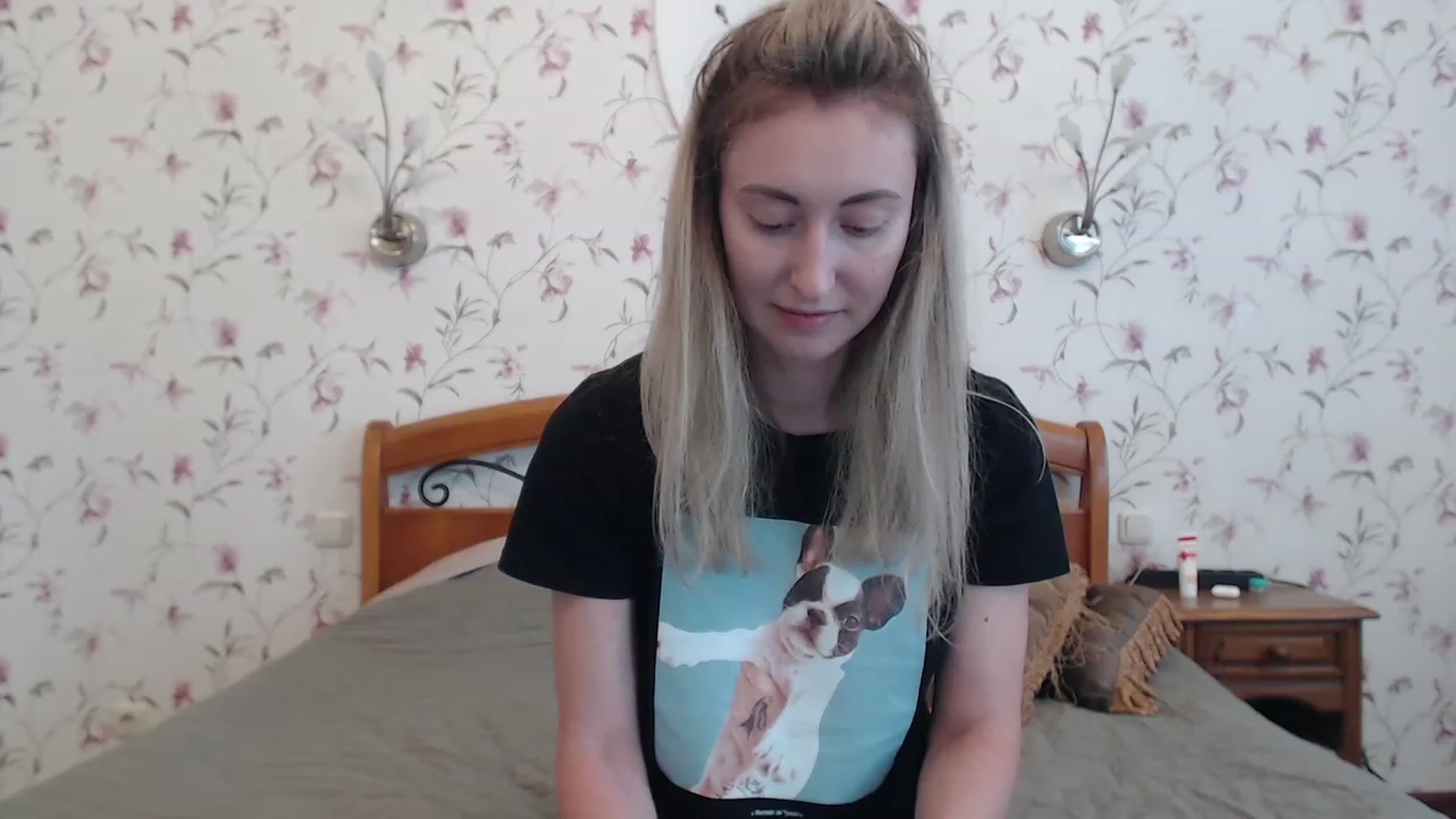 Gallery image thumbnail from Veronica_4u's myfreecams stream on, 06/14/2023, 15:25 image 5 of 20