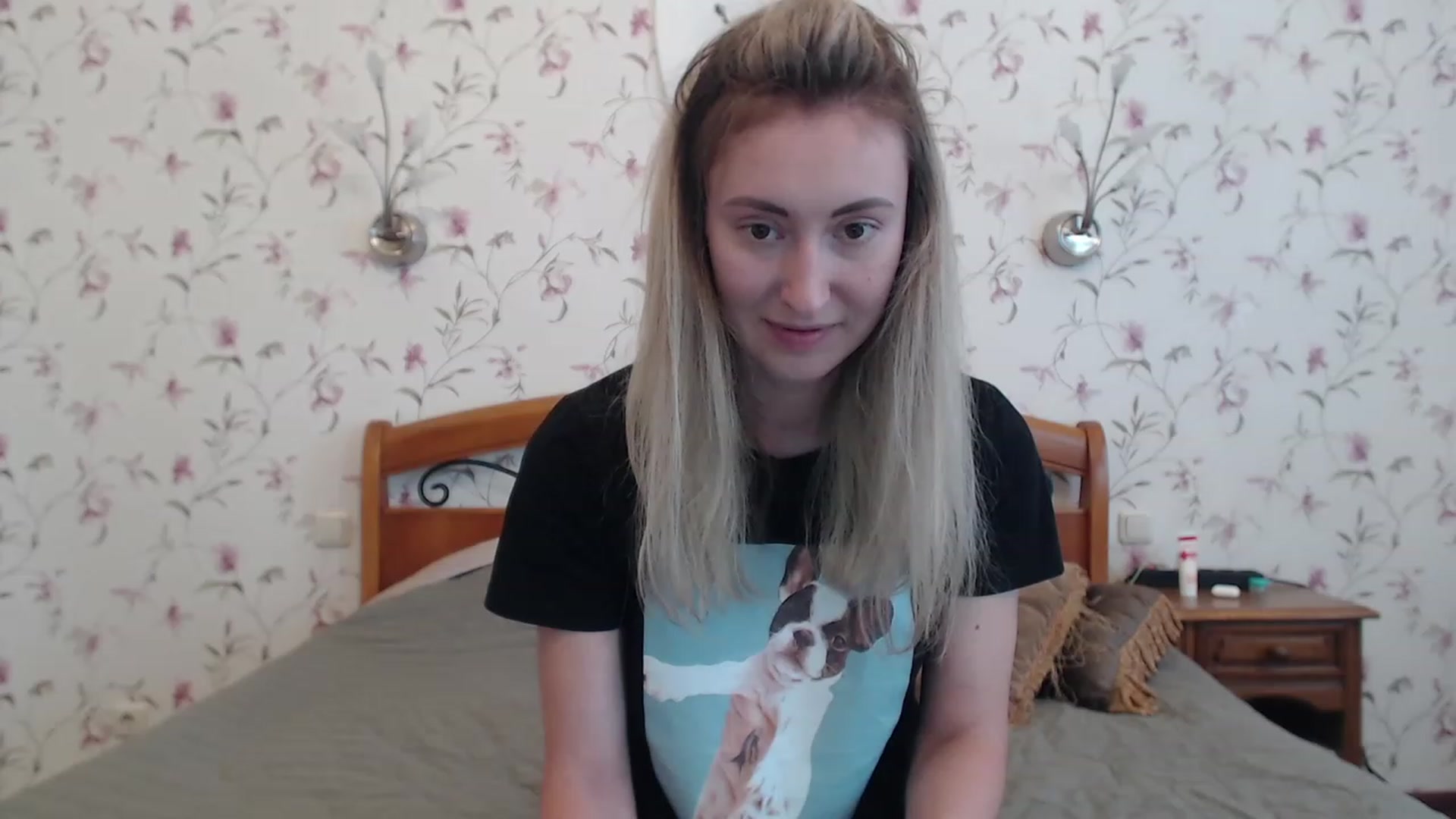 Gallery image thumbnail from Veronica_4u's myfreecams stream on, 06/14/2023, 15:25 image 17 of 20