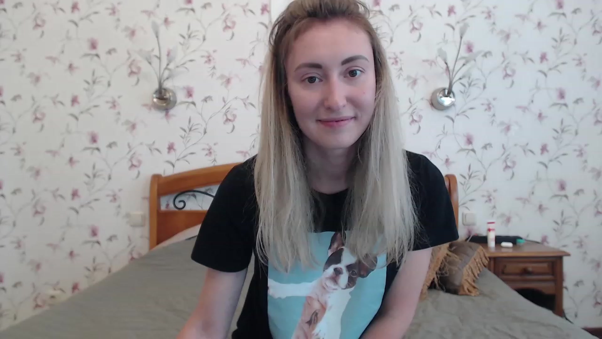 Gallery image thumbnail from Veronica_4u's myfreecams stream on, 06/14/2023, 15:25 image 20 of 20