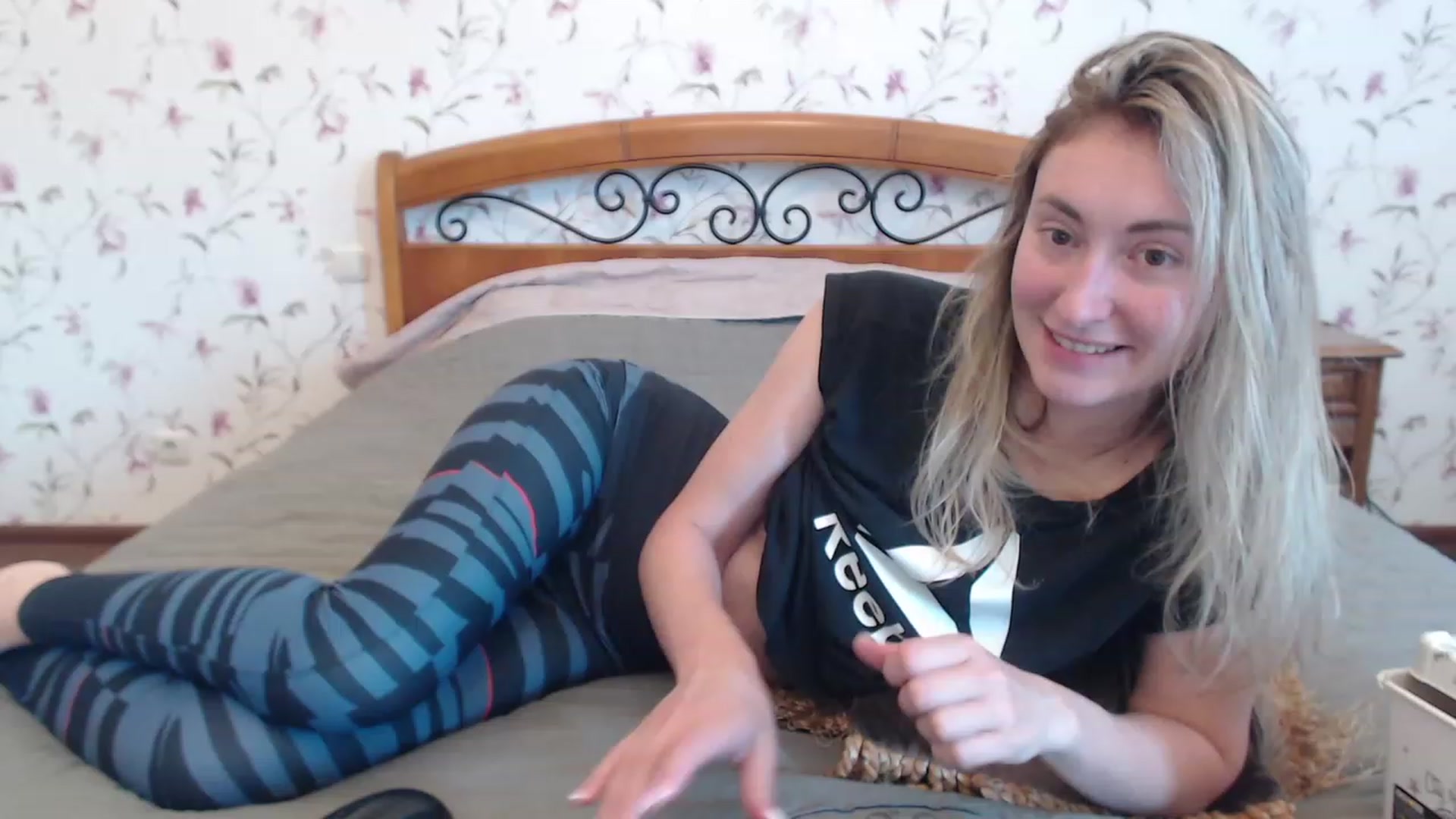 Gallery image thumbnail from Veronica_4u's myfreecams stream on, 06/18/2023, 06:27 image 19 of 20