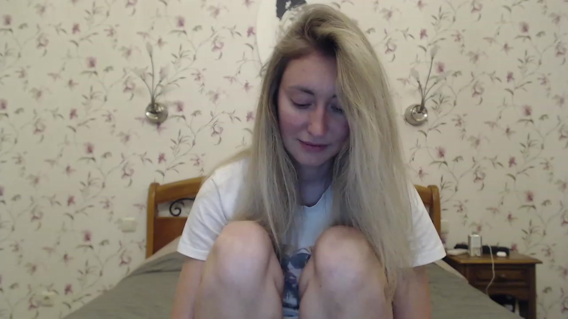 Gallery image thumbnail from Veronica_4u's myfreecams stream on, 06/27/2023, 18:15 image 16 of 20