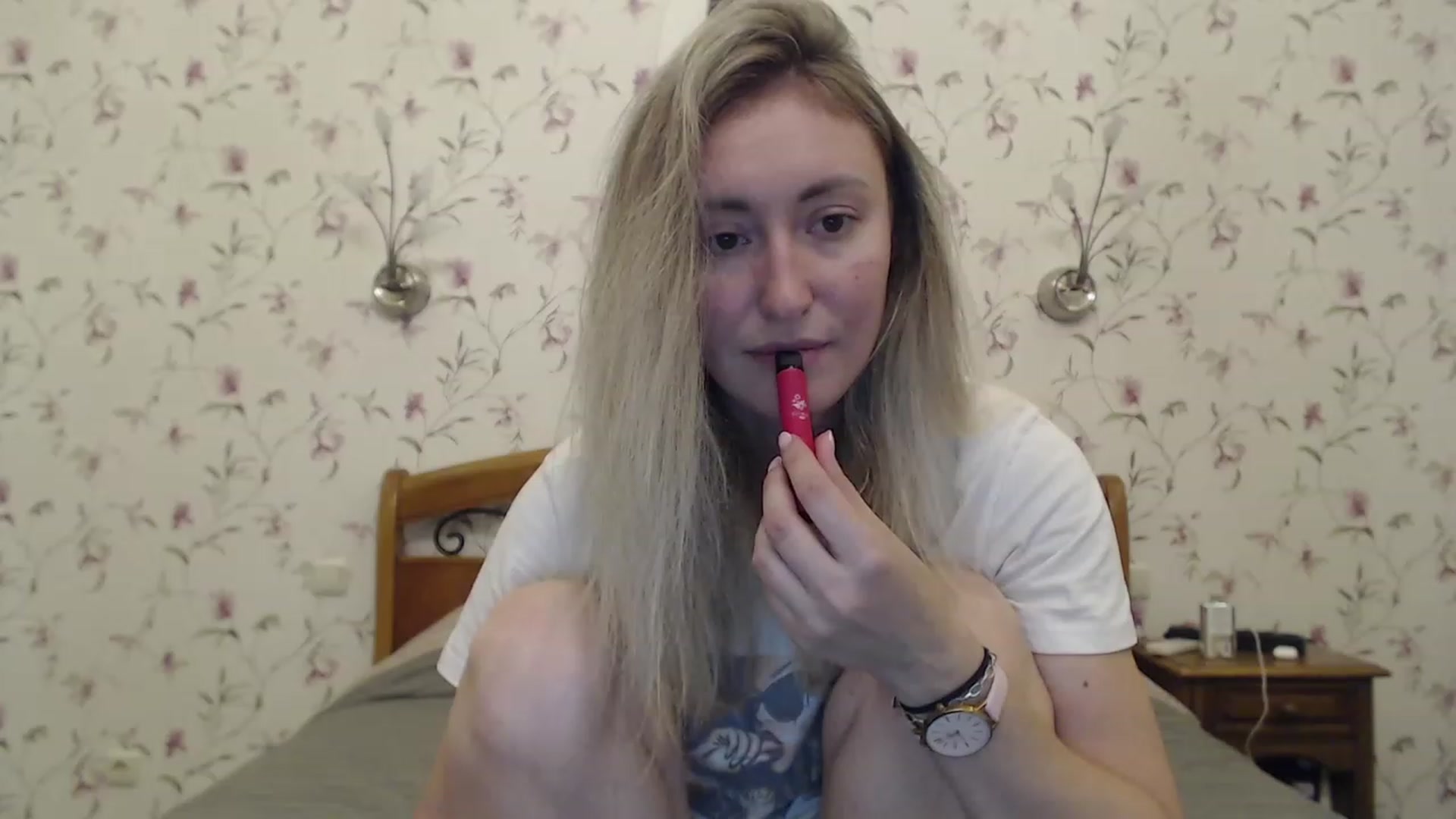 Gallery image thumbnail from Veronica_4u's myfreecams stream on, 06/27/2023, 18:15 image 4 of 20
