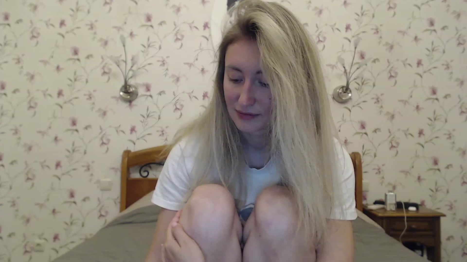 Gallery image thumbnail from Veronica_4u's myfreecams stream on, 06/27/2023, 18:15 image 14 of 20