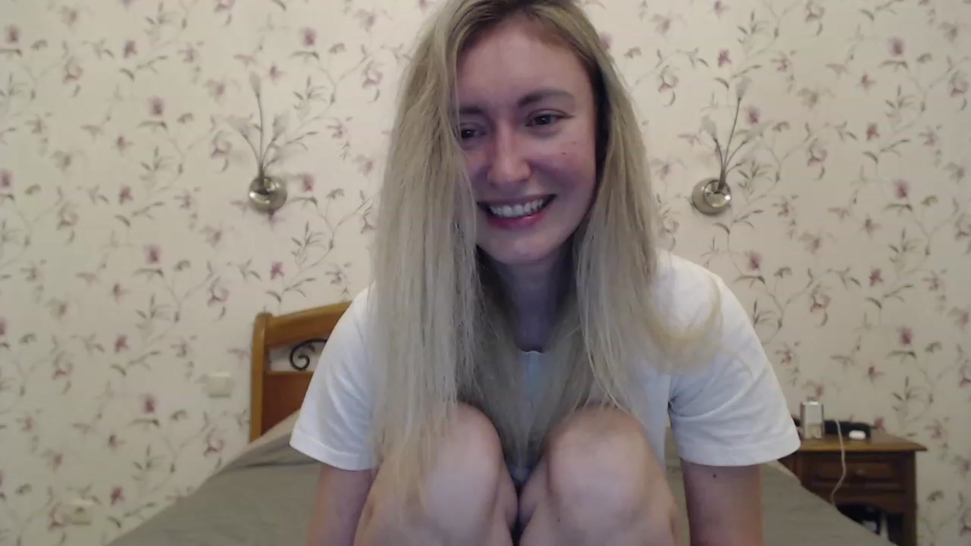 Gallery image thumbnail from Veronica_4u's myfreecams stream on, 06/27/2023, 18:15 image 12 of 20