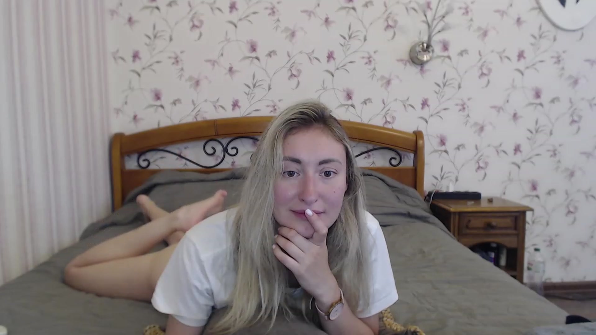Gallery image thumbnail from Veronica_4u's myfreecams stream on, 07/03/2023, 17:16 image 10 of 20