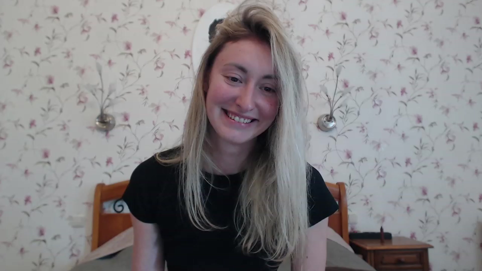 Gallery image thumbnail from Veronica_4u's myfreecams stream on, 07/14/2023, 13:08 image 10 of 20