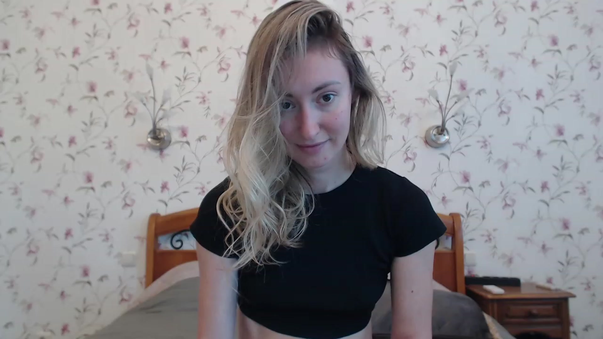 Gallery image thumbnail from Veronica_4u's myfreecams stream on, 07/17/2023, 06:54 image 10 of 20