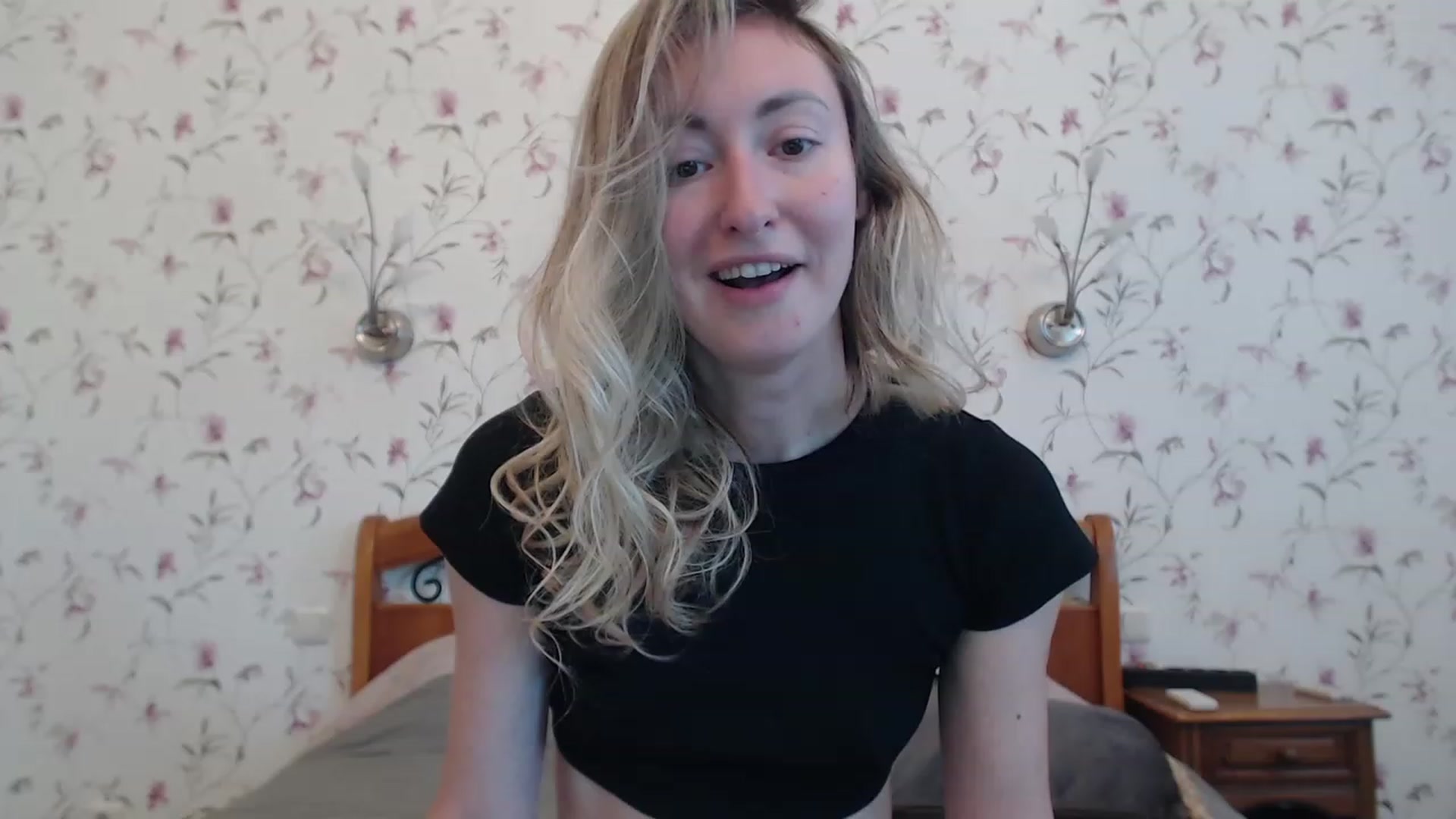 Gallery image thumbnail from Veronica_4u's myfreecams stream on, 07/17/2023, 06:54 image 11 of 20