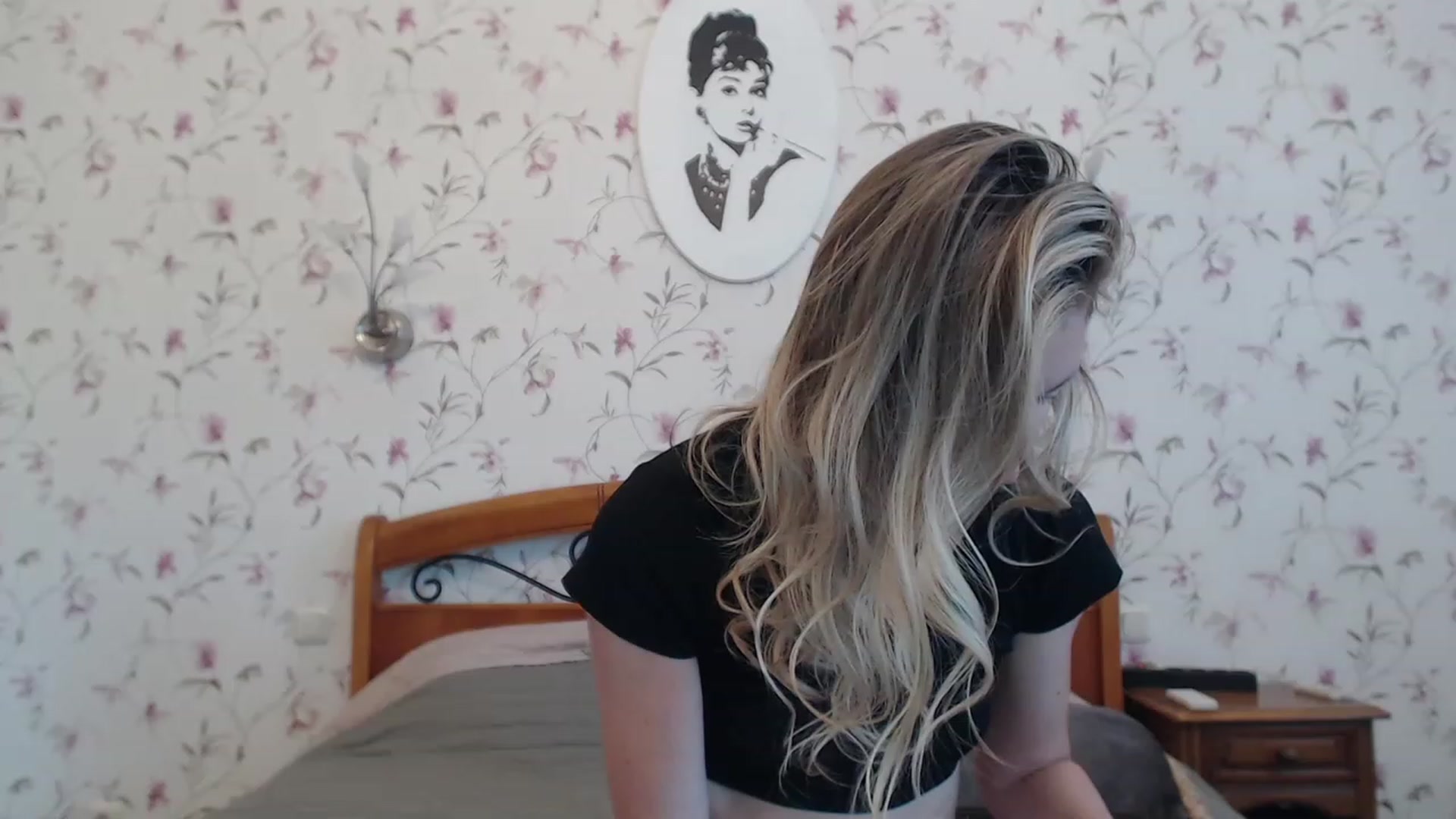 Gallery image thumbnail from Veronica_4u's myfreecams stream on, 07/17/2023, 06:54 image 4 of 20
