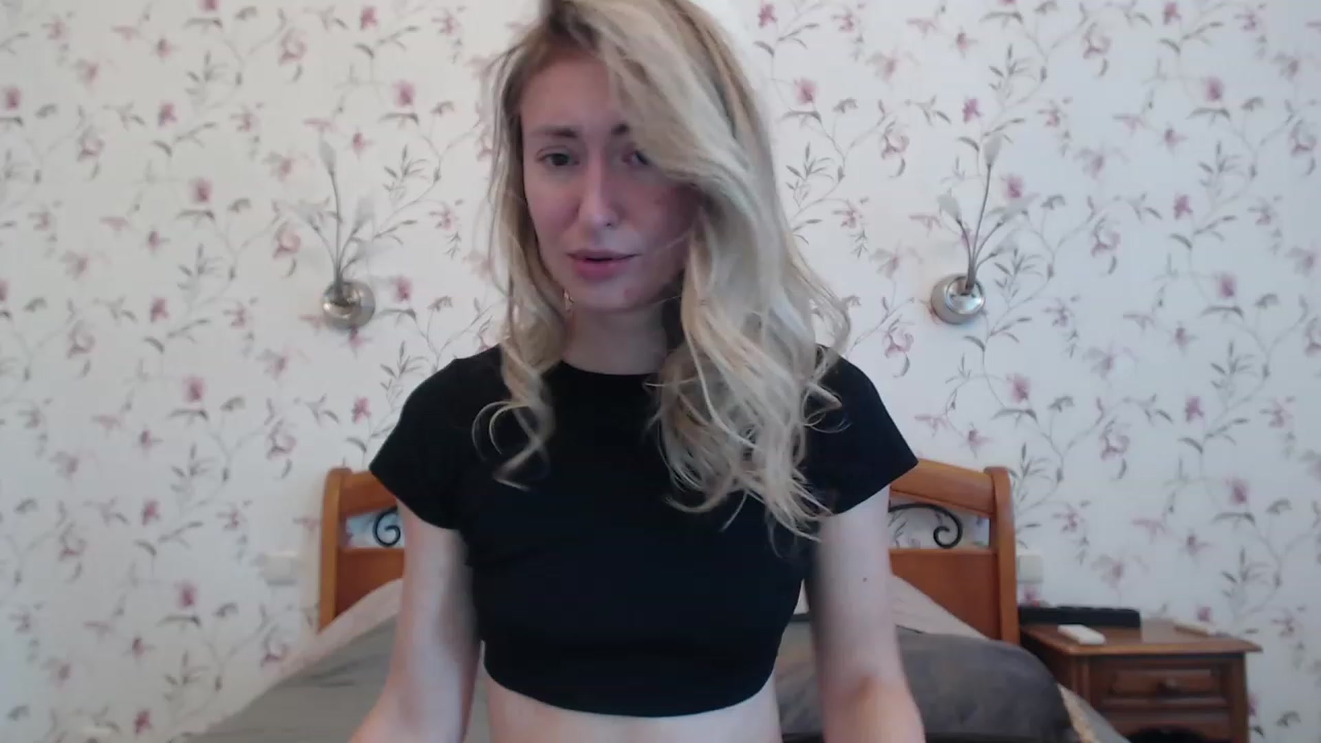 Gallery image thumbnail from Veronica_4u's myfreecams stream on, 07/17/2023, 06:54 image 17 of 20