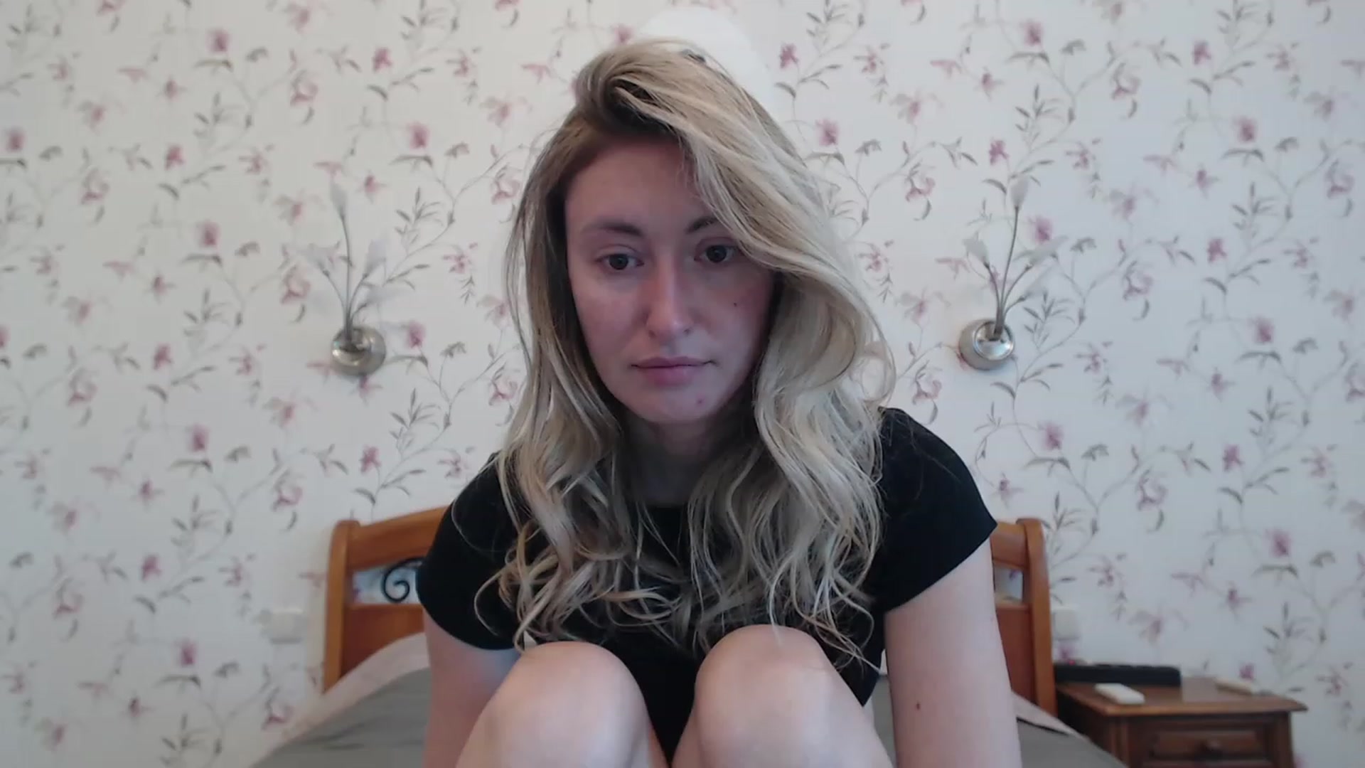 Gallery image thumbnail from Veronica_4u's myfreecams stream on, 07/17/2023, 08:14 image 3 of 20