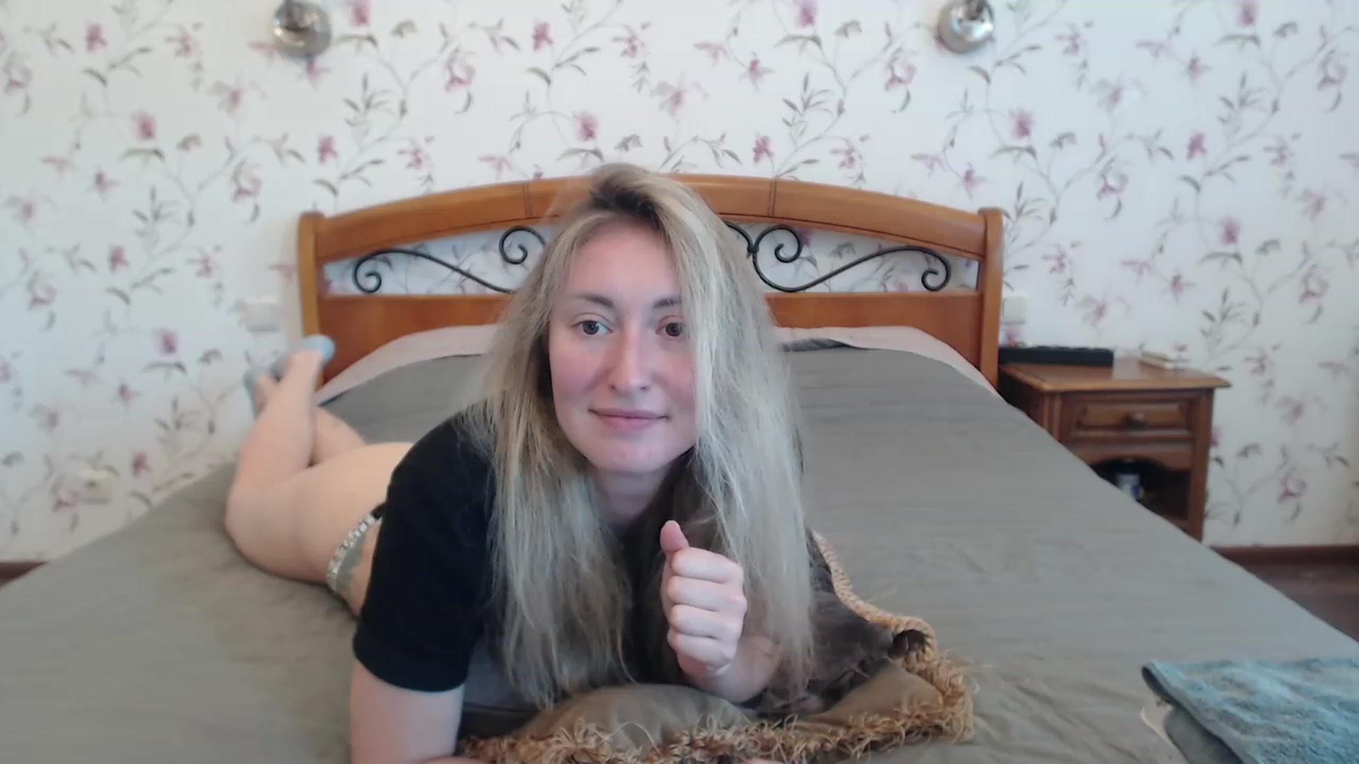 Gallery image thumbnail from Veronica_4u's myfreecams stream on, 07/18/2023, 09:20 image 10 of 20