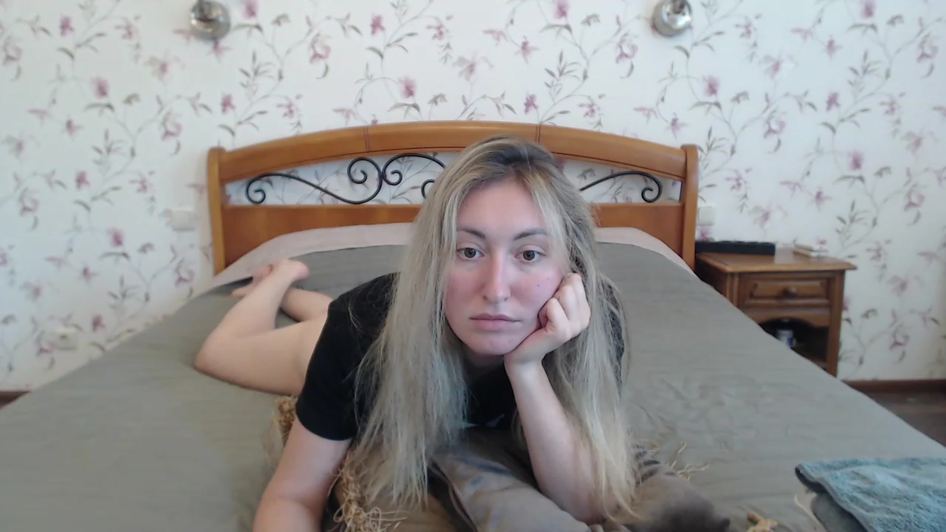 Gallery image thumbnail from Veronica_4u's myfreecams stream on, 07/18/2023, 09:20 image 18 of 20