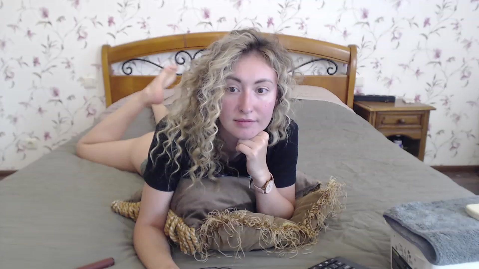 Gallery image thumbnail from Veronica_4u's myfreecams stream on, 07/19/2023, 16:49 image 2 of 20