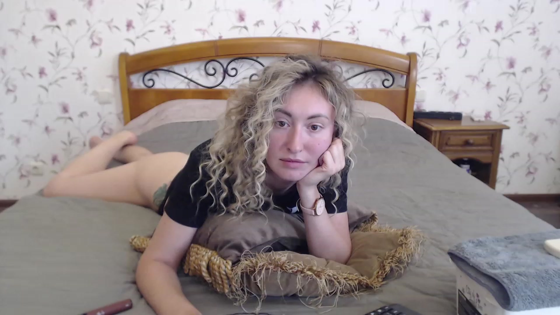 Gallery image thumbnail from Veronica_4u's myfreecams stream on, 07/19/2023, 16:49 image 8 of 20