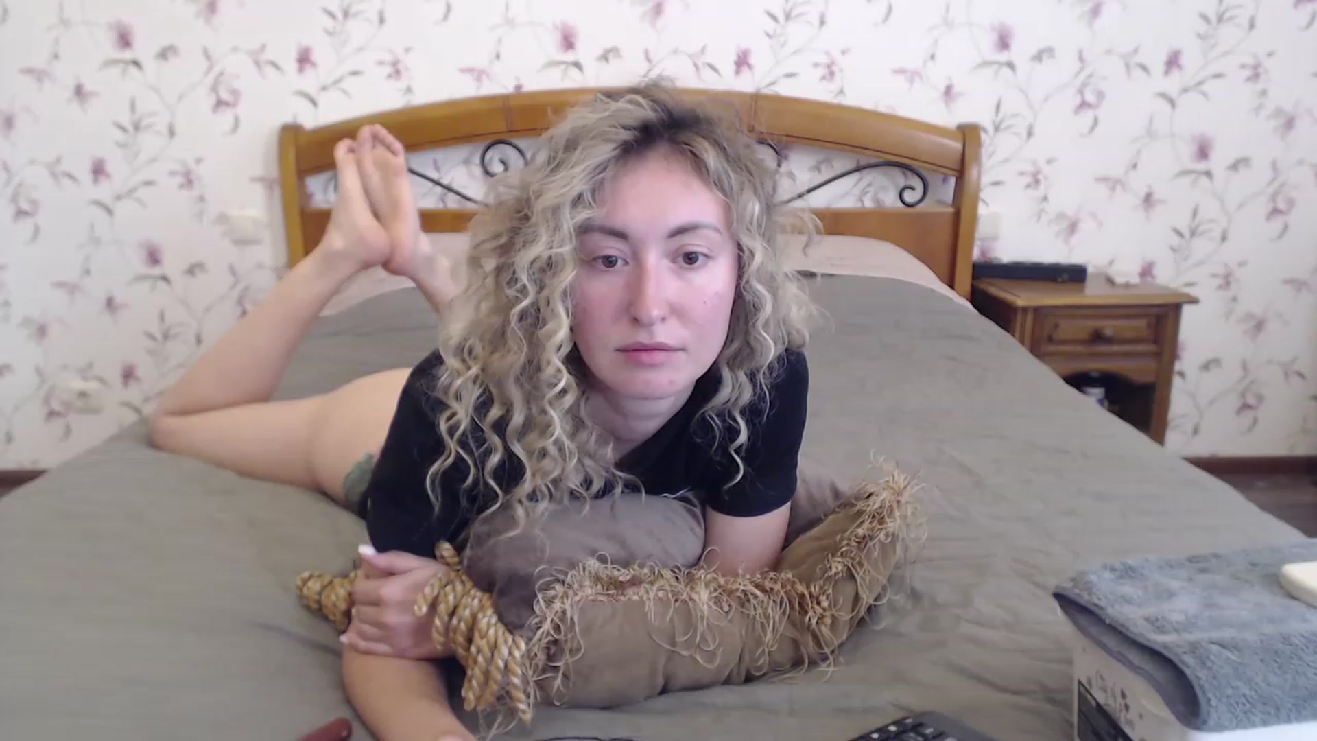 Gallery image thumbnail from Veronica_4u's myfreecams stream on, 07/19/2023, 16:49 image 14 of 20