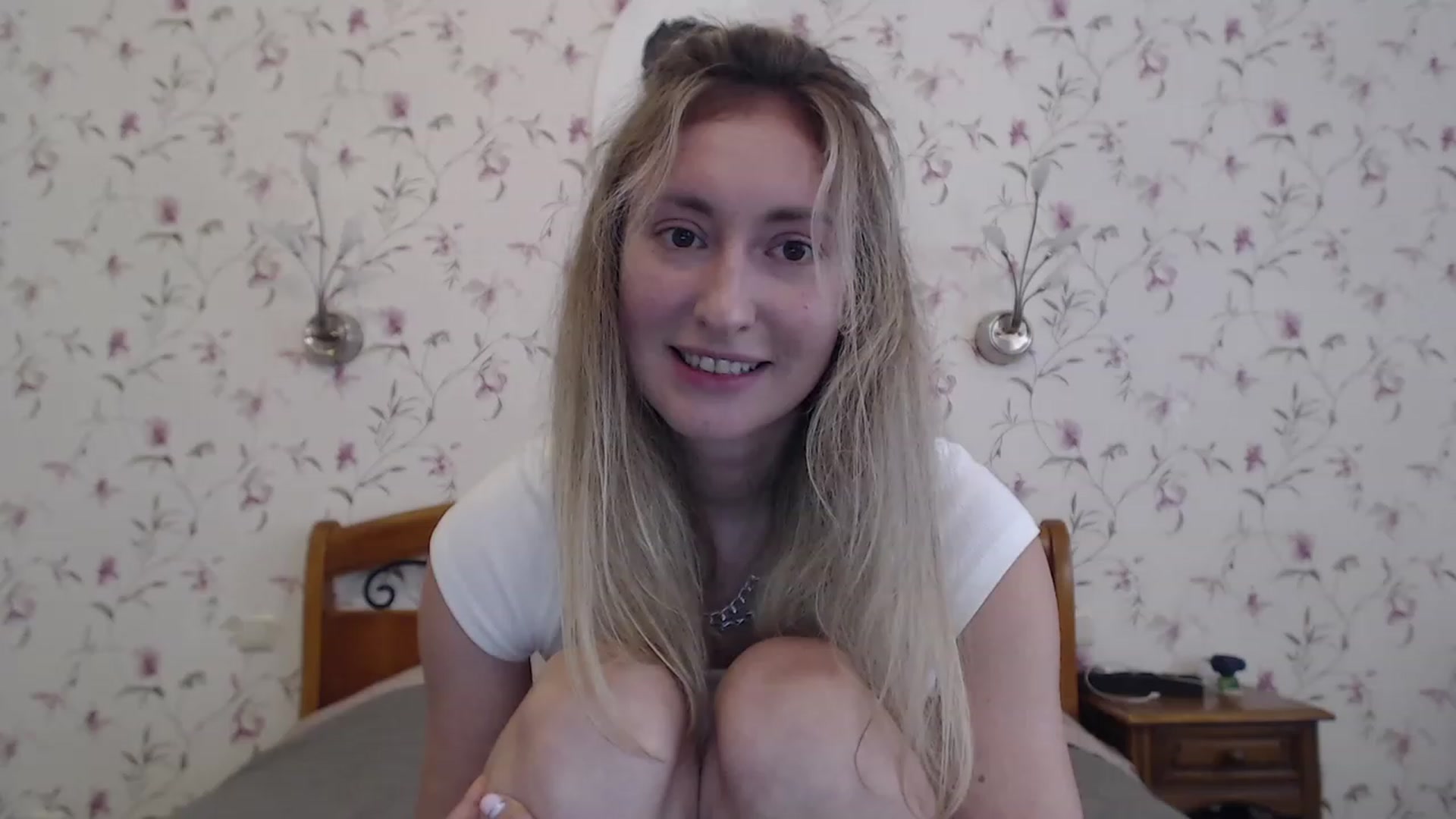 Gallery image thumbnail from Veronica_4u's myfreecams stream on, 07/25/2023, 16:57 image 13 of 20