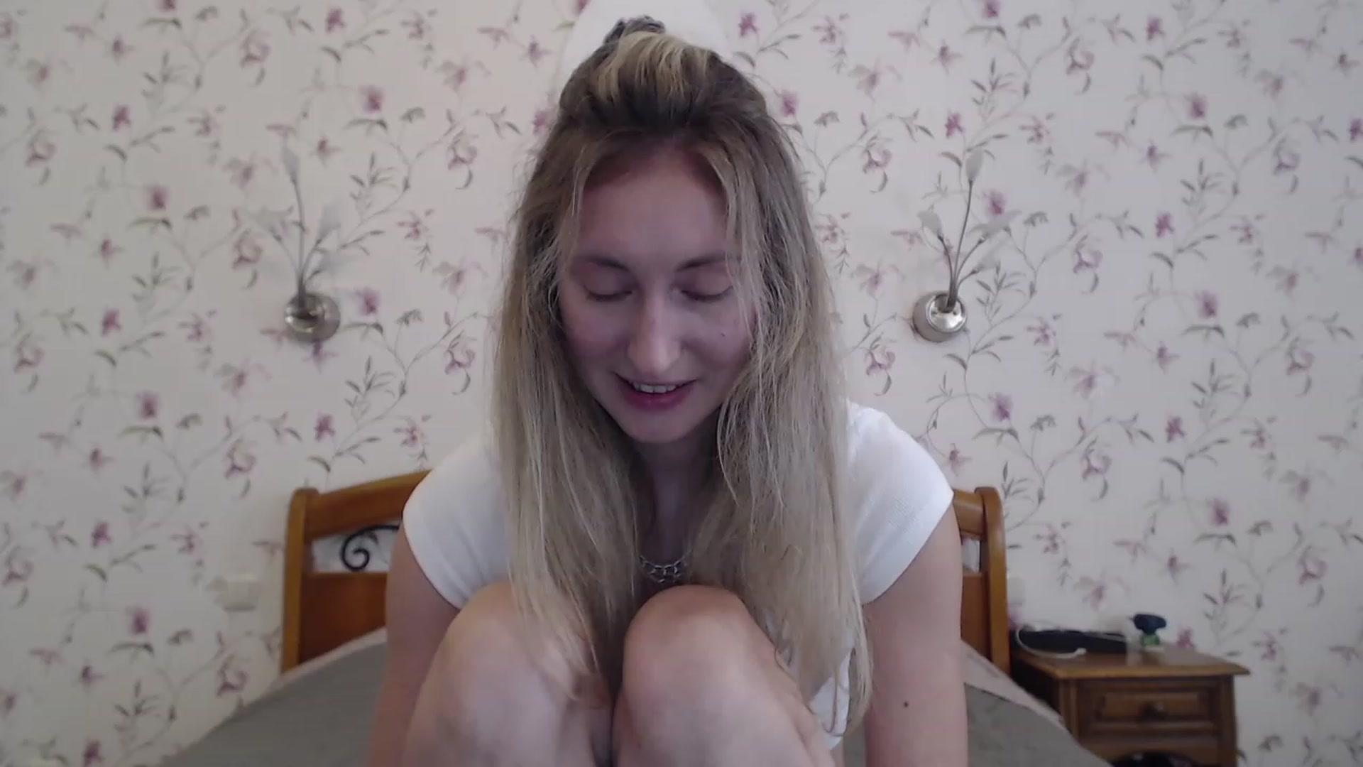 Gallery image thumbnail from Veronica_4u's myfreecams stream on, 07/25/2023, 16:57 image 10 of 20