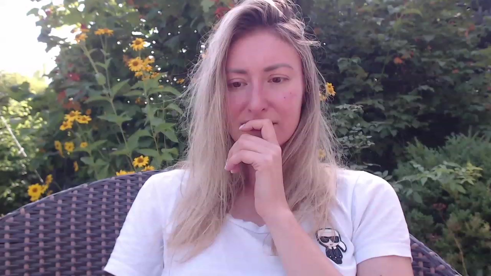 Gallery image thumbnail from Veronica_4u's myfreecams stream on, 07/27/2023, 07:39 image 5 of 20