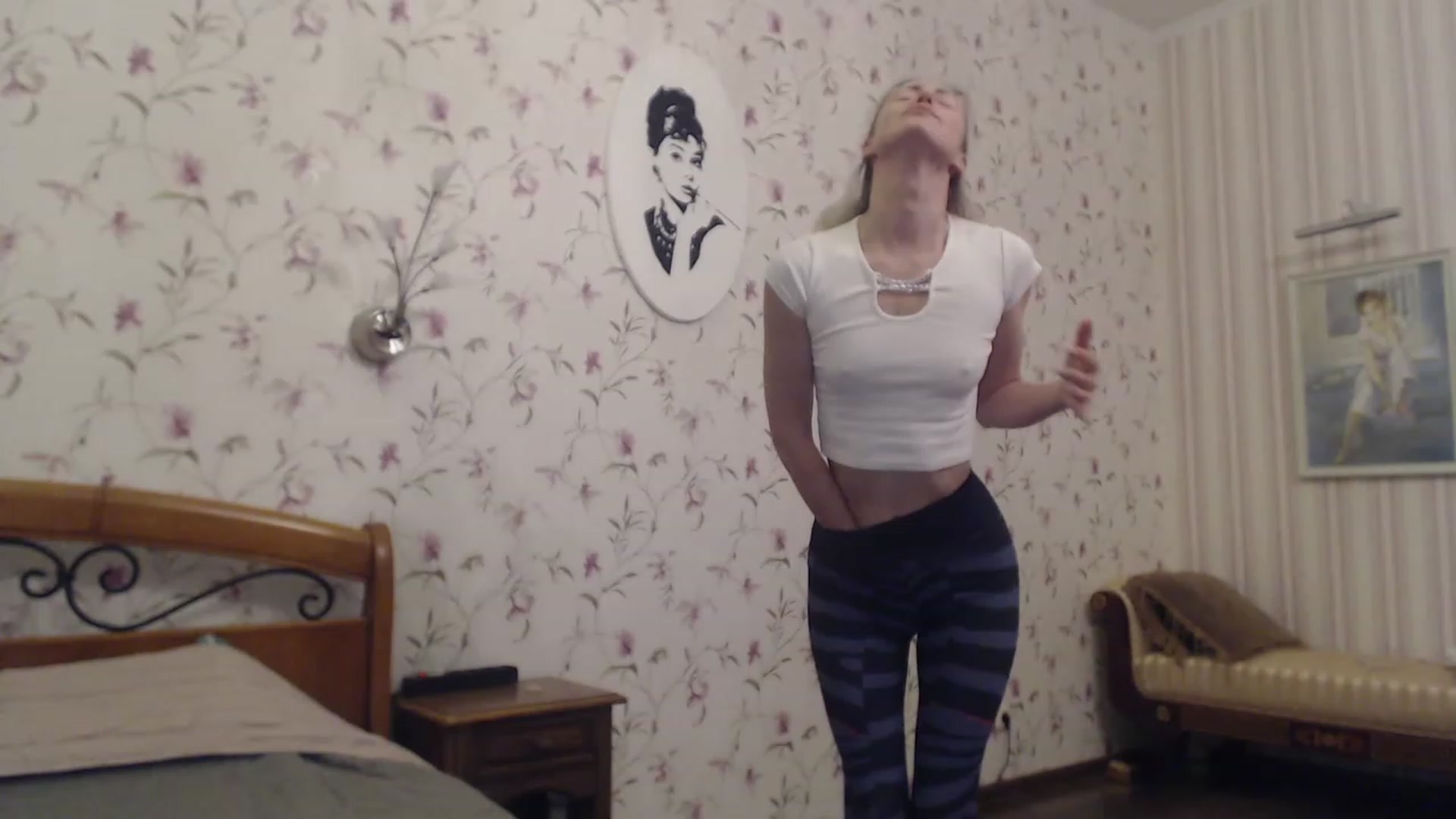 Gallery image thumbnail from Veronica_4u's myfreecams stream on, 07/27/2023, 16:52 image 18 of 20