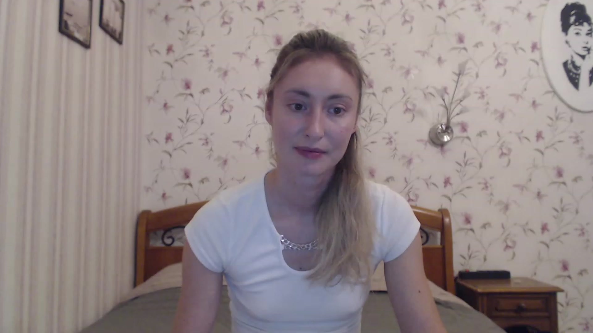 Gallery image thumbnail from Veronica_4u's myfreecams stream on, 07/27/2023, 16:52 image 13 of 20