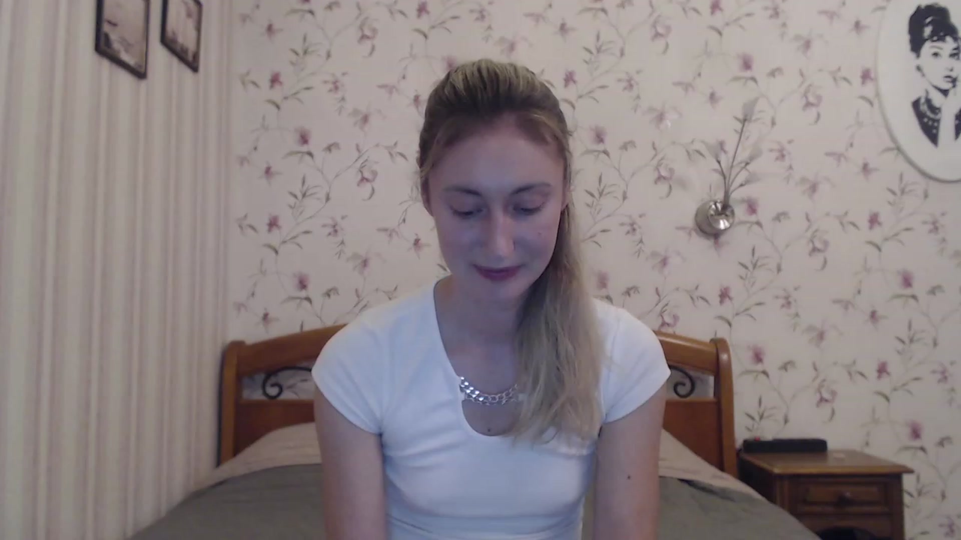 Gallery image thumbnail from Veronica_4u's myfreecams stream on, 07/27/2023, 16:52 image 8 of 20