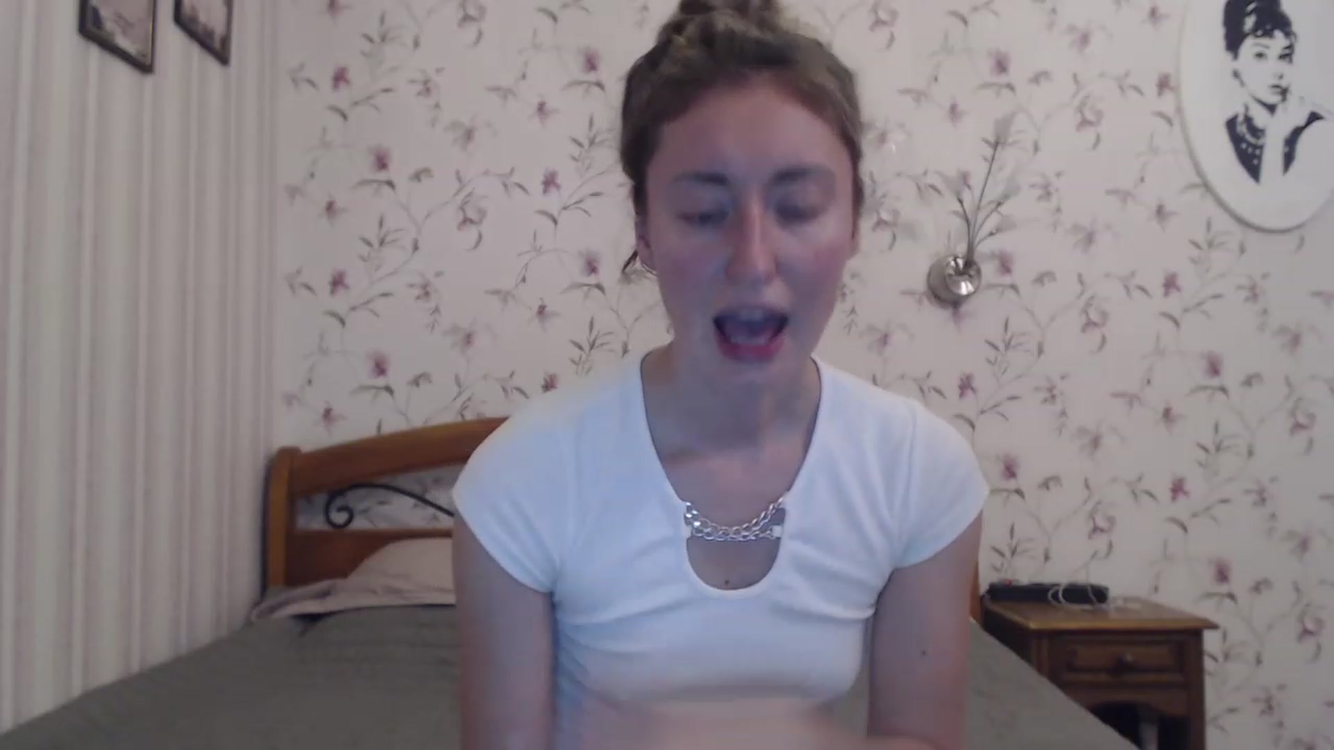 Gallery image thumbnail from Veronica_4u's myfreecams stream on, 07/28/2023, 17:31 image 16 of 20