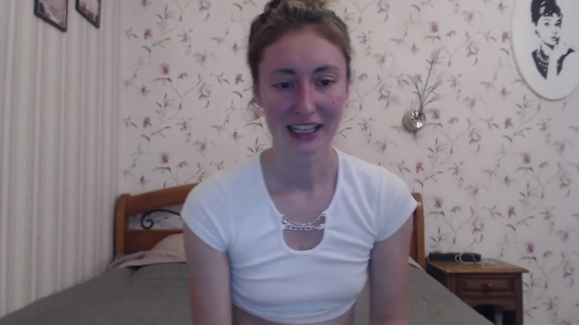 Gallery image thumbnail from Veronica_4u's myfreecams stream on, 07/28/2023, 17:31 image 12 of 20