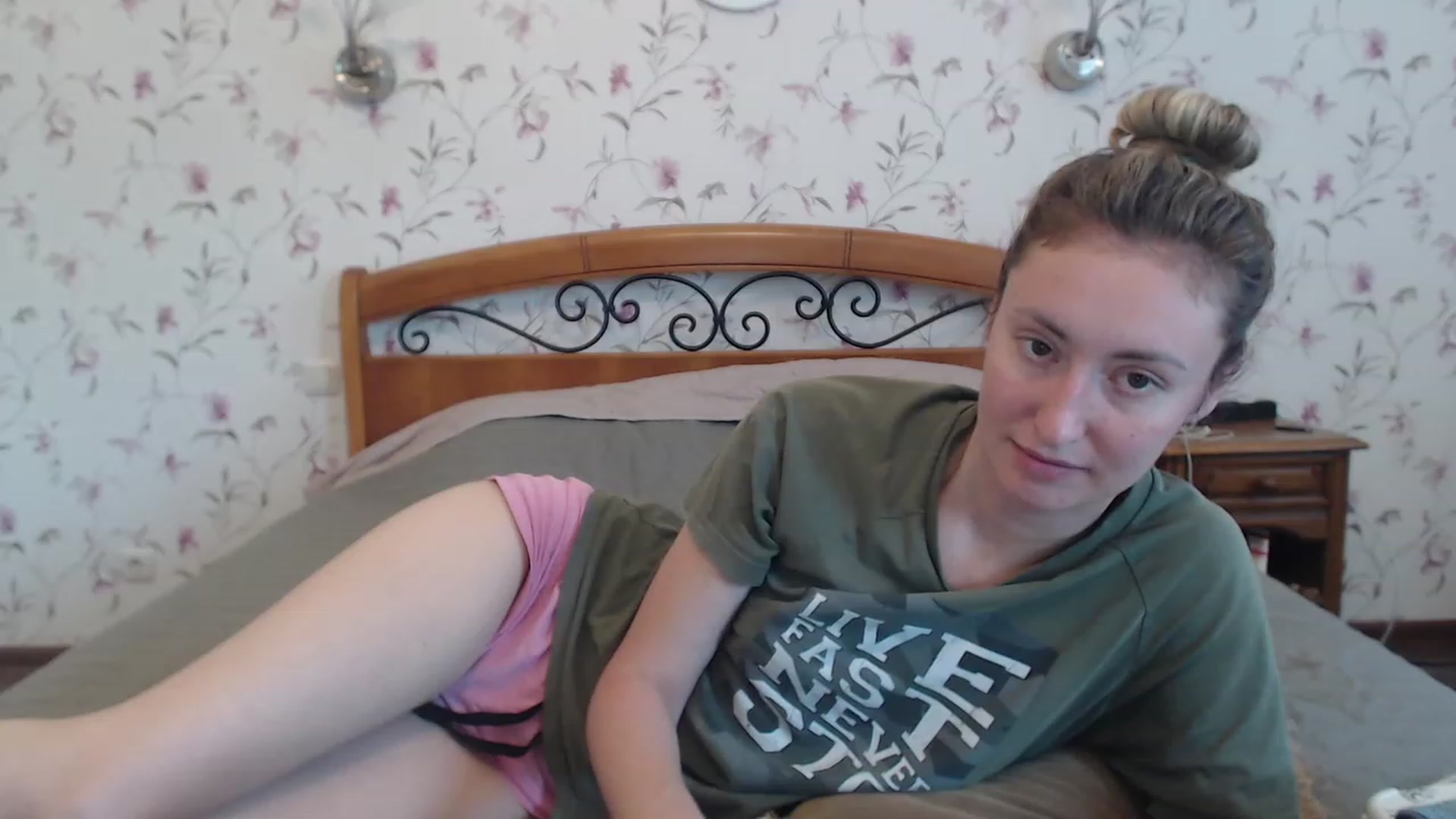Gallery image thumbnail from Veronica_4u's myfreecams stream on, 08/07/2023, 06:25 image 20 of 20
