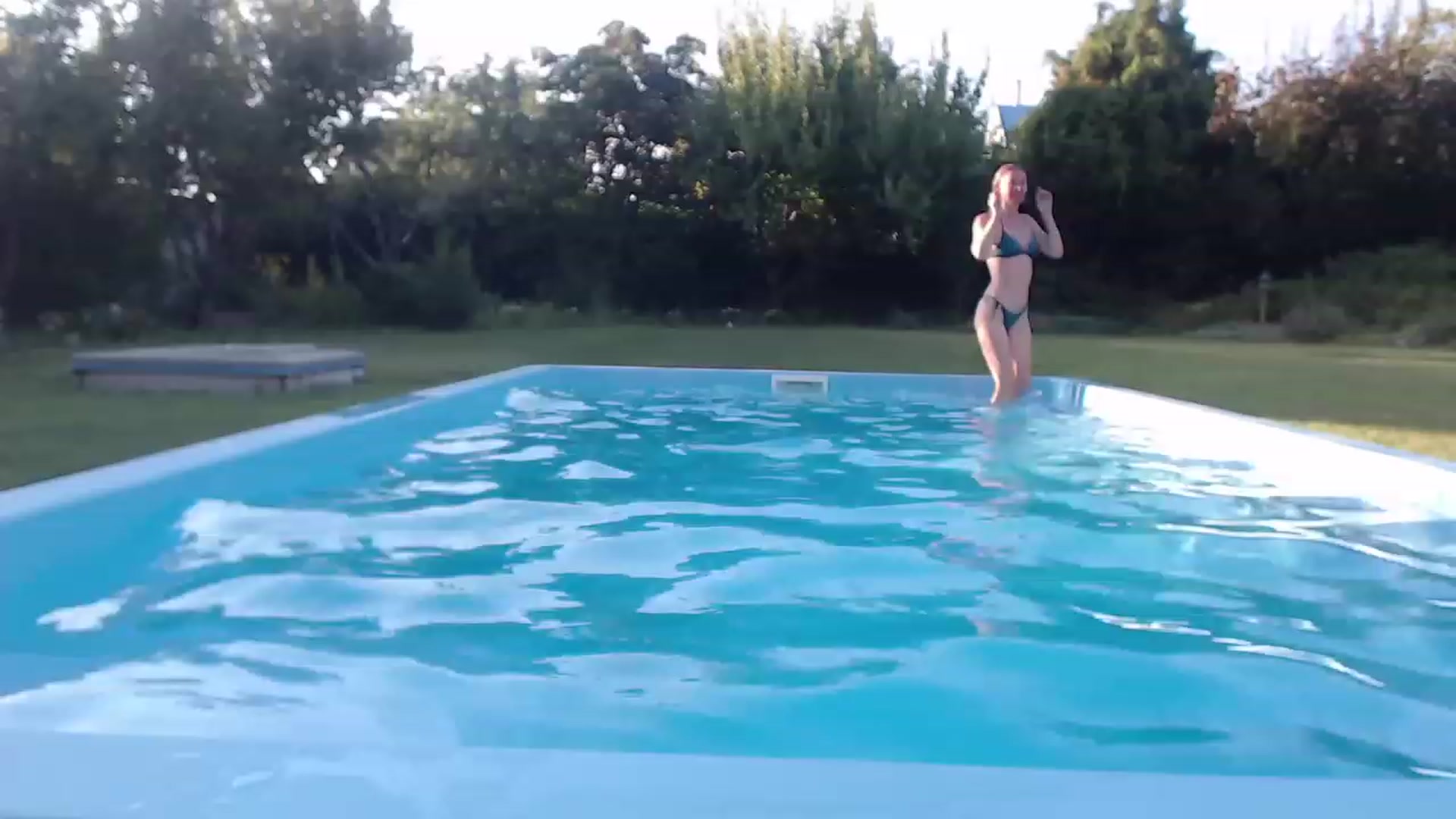 Gallery image thumbnail from Veronica_4u's myfreecams stream on, 08/07/2023, 16:40 image 1 of 20