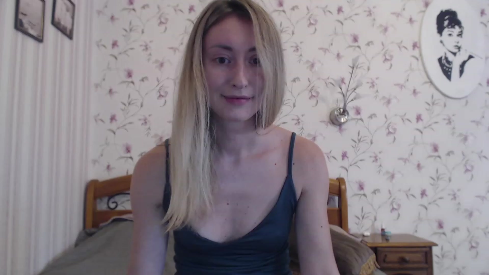 Gallery image thumbnail from Veronica_4u's myfreecams stream on, 08/16/2023, 16:56 image 7 of 20